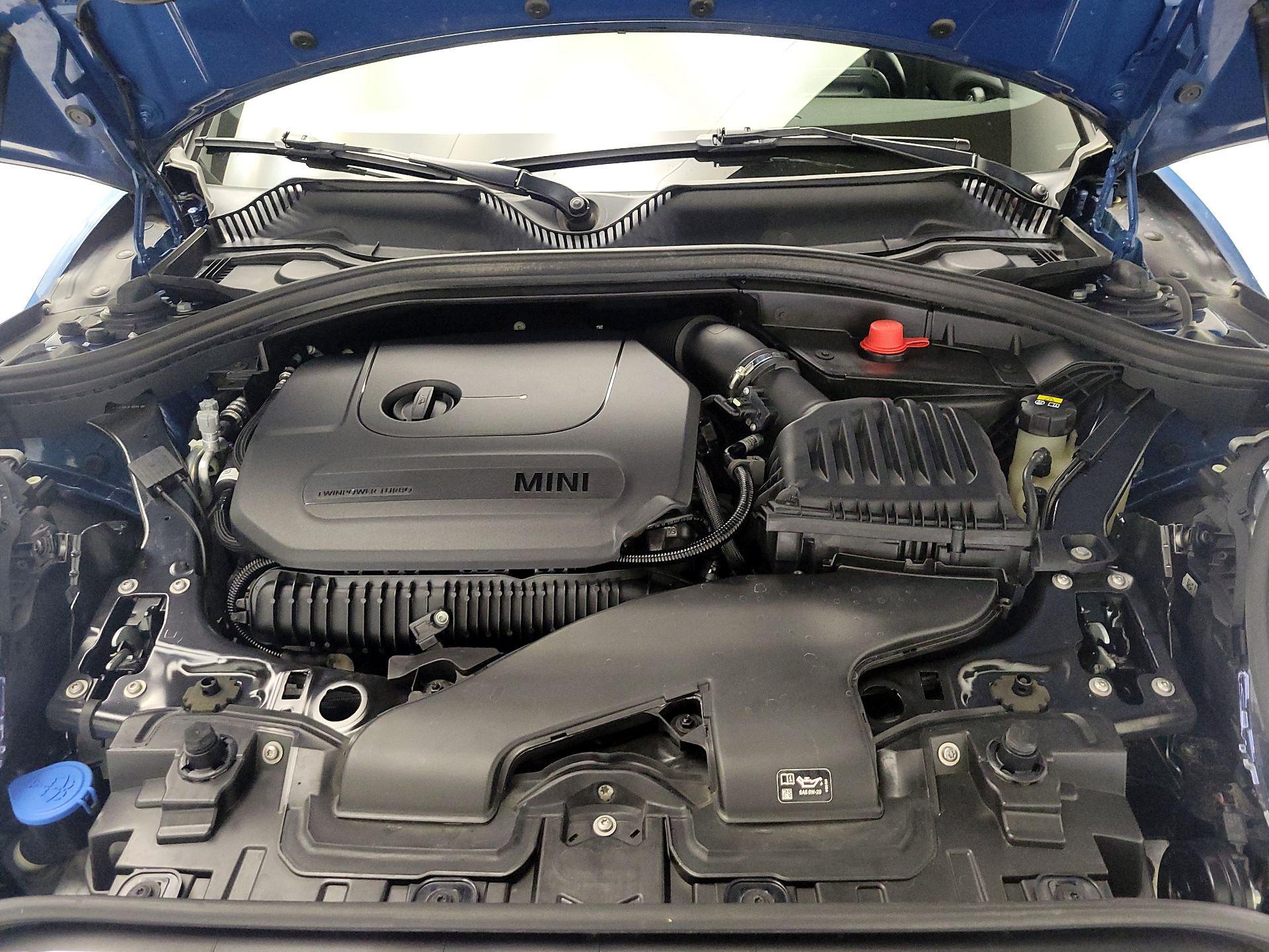 Thumbnail: 2022 MINI Cooper Clubman - 20