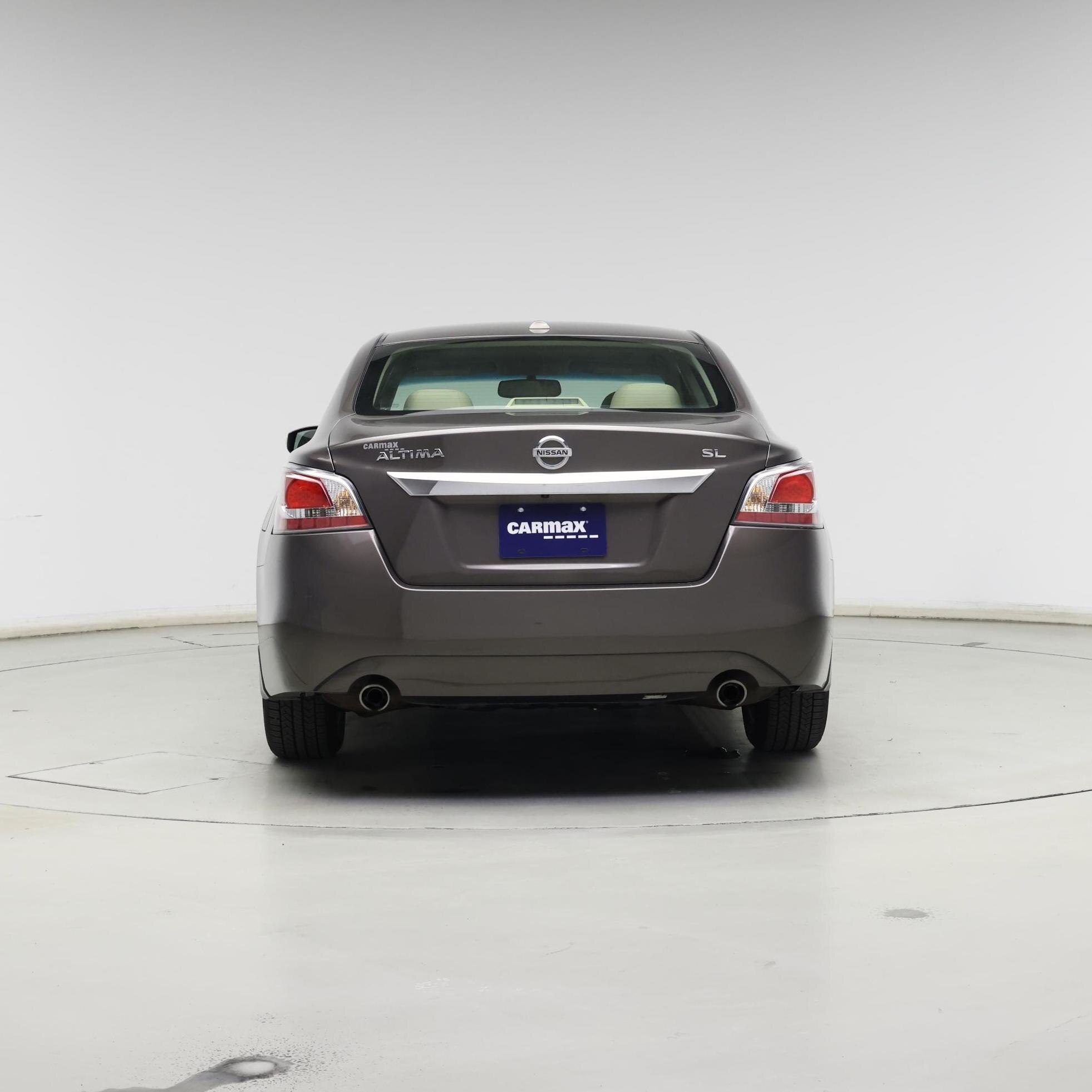 Thumbnail: 2015 Nissan Altima - 6