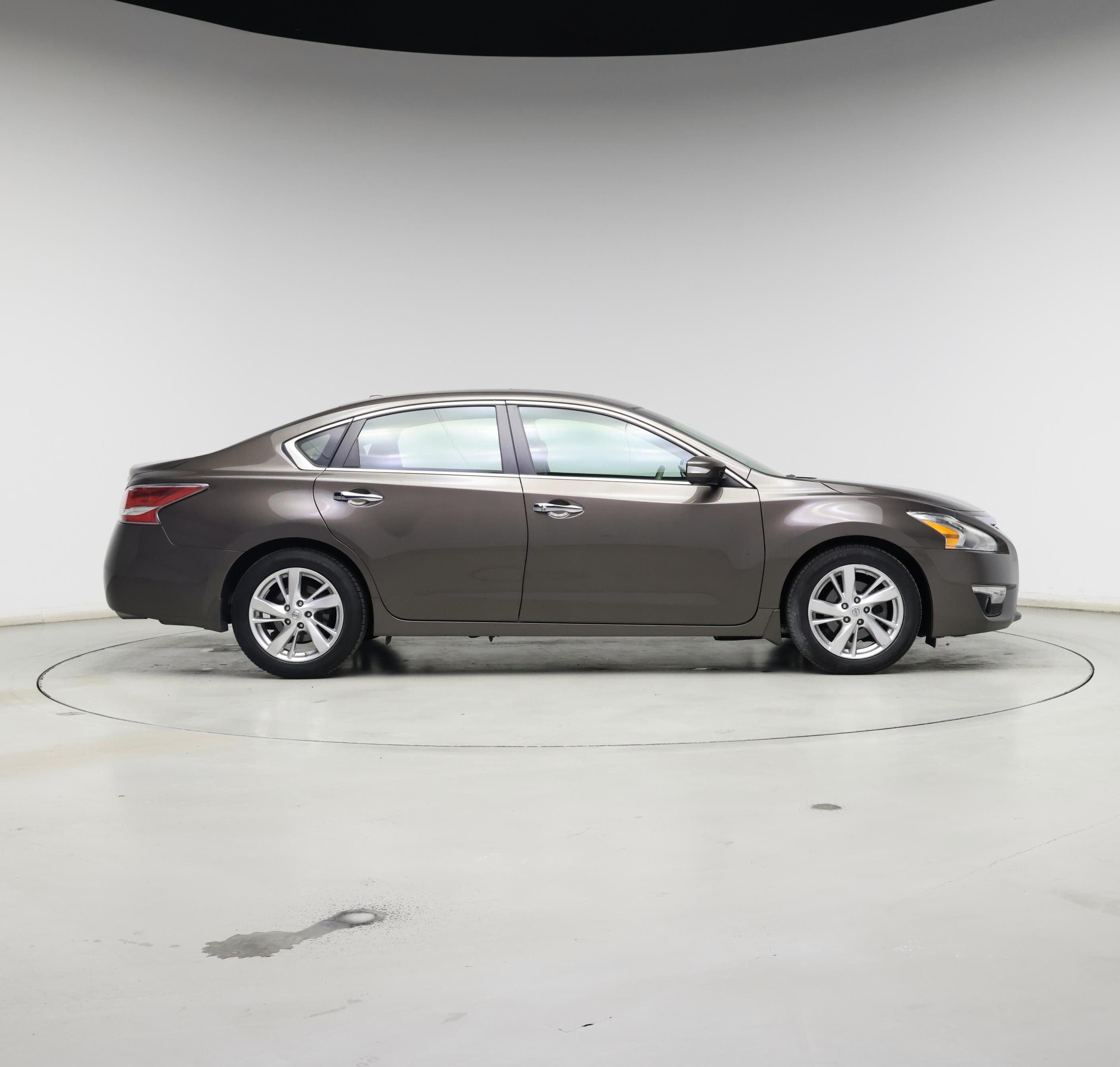 Thumbnail: 2015 Nissan Altima - 7