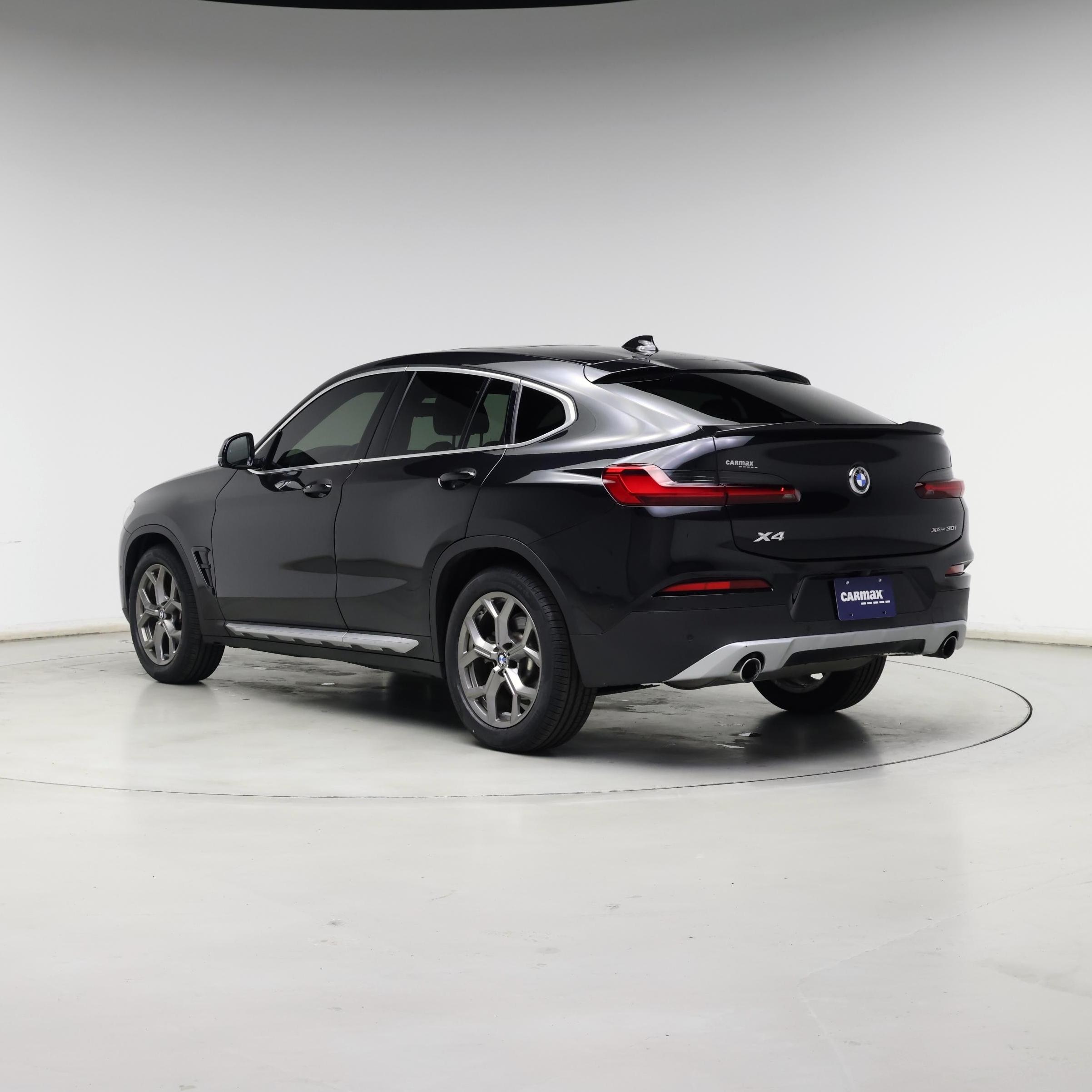 Thumbnail: 2021 BMW X4 - 2