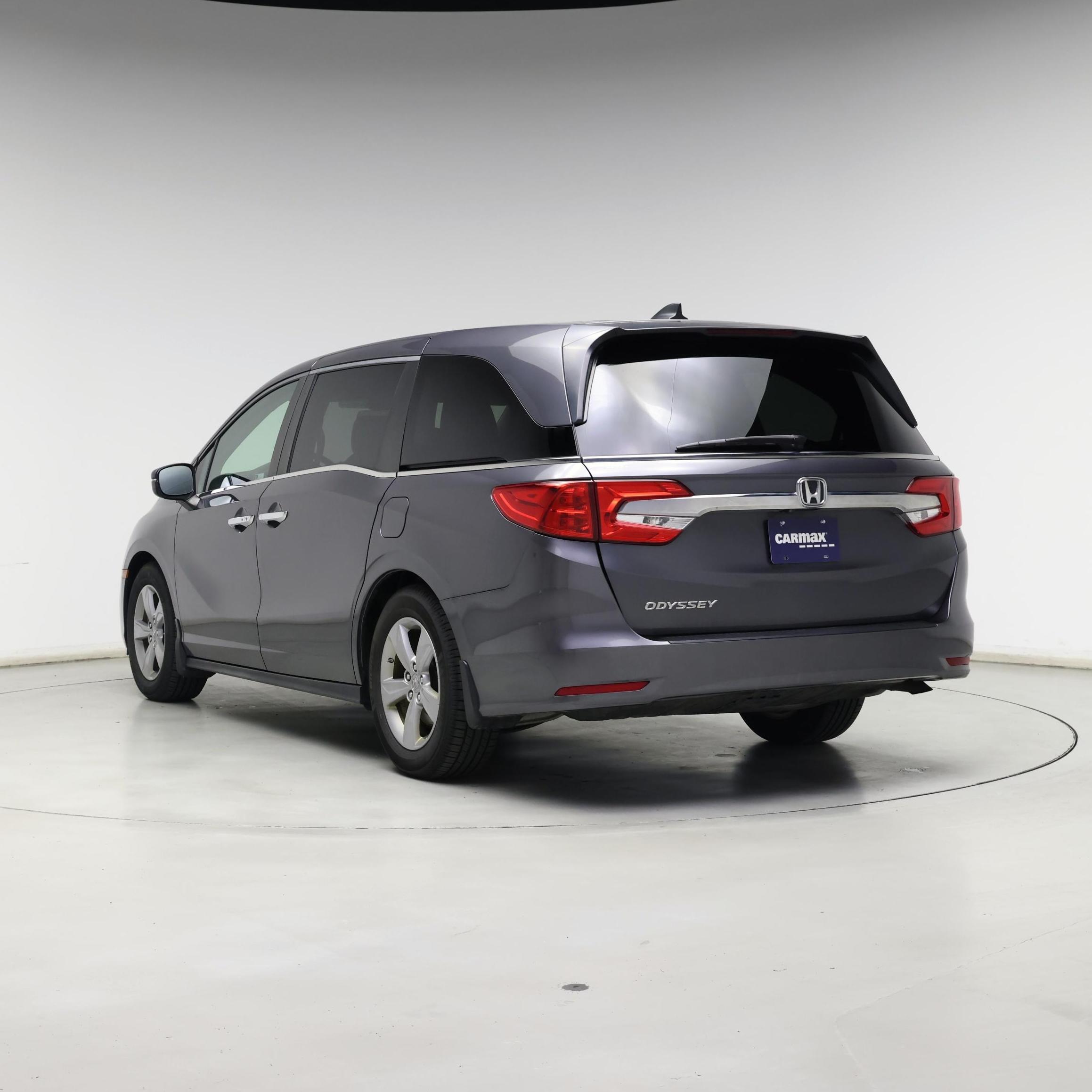 Thumbnail: 2019 Honda Odyssey - 2
