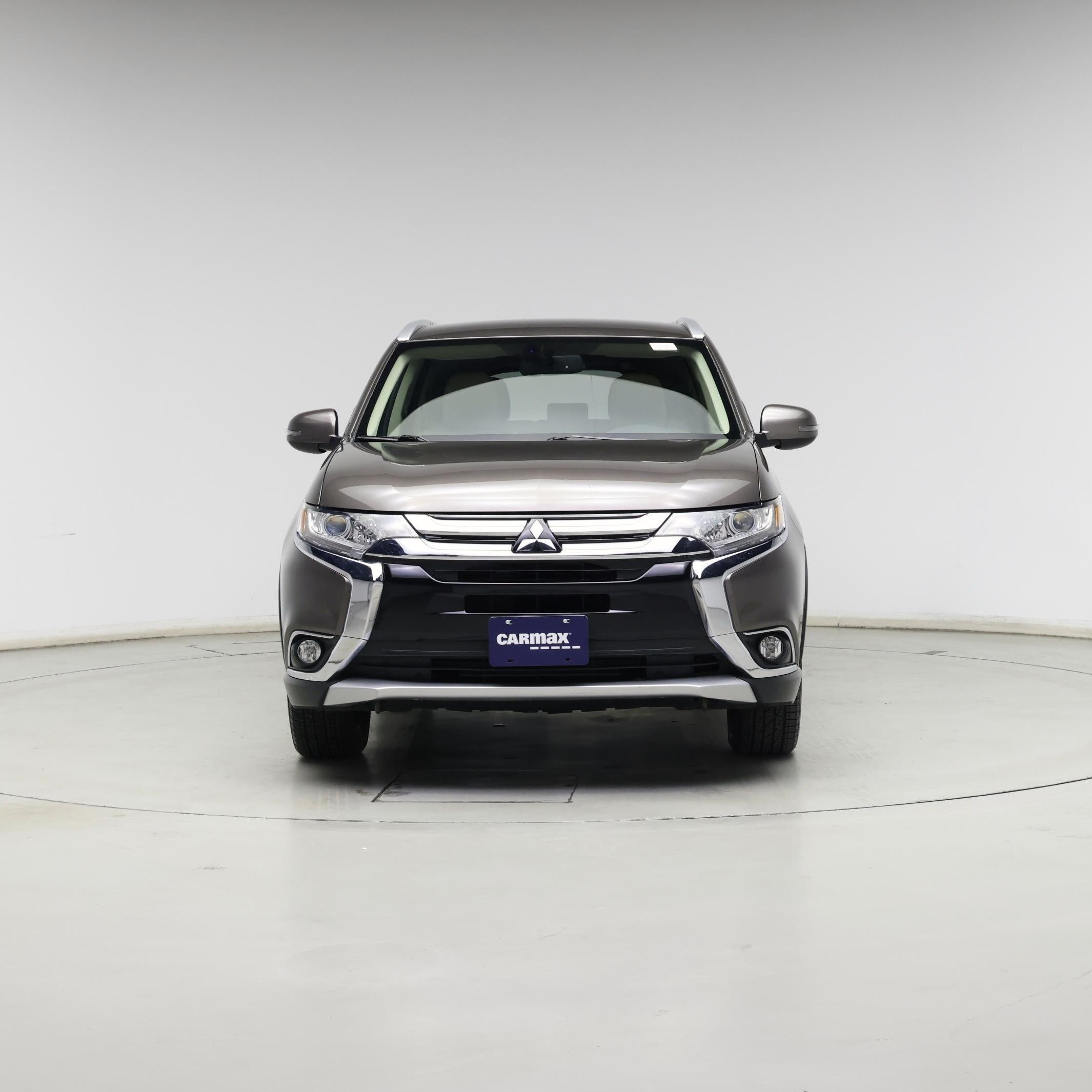 Thumbnail: 2017 Mitsubishi Outlander - 5