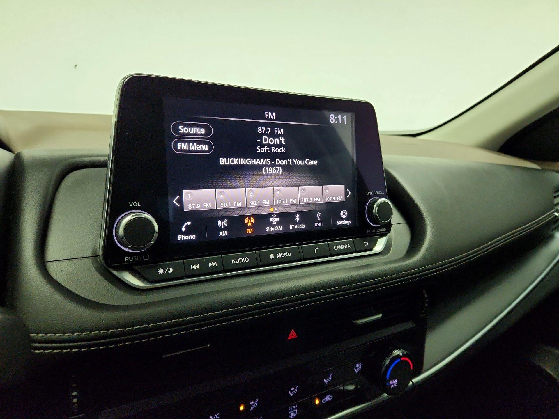 Thumbnail: 2022 Nissan Rogue - 15