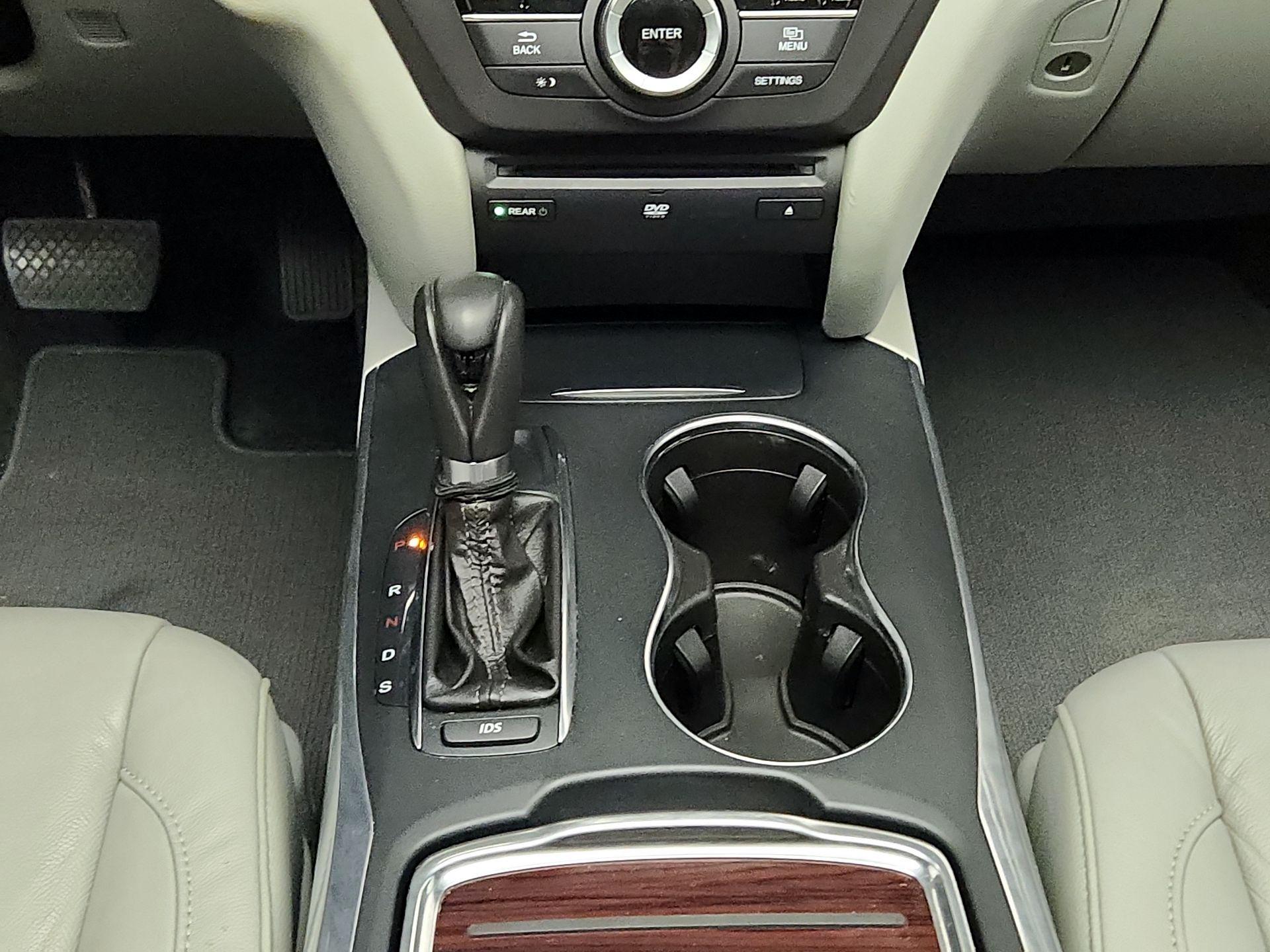 Thumbnail: 2015 Acura MDX - 17