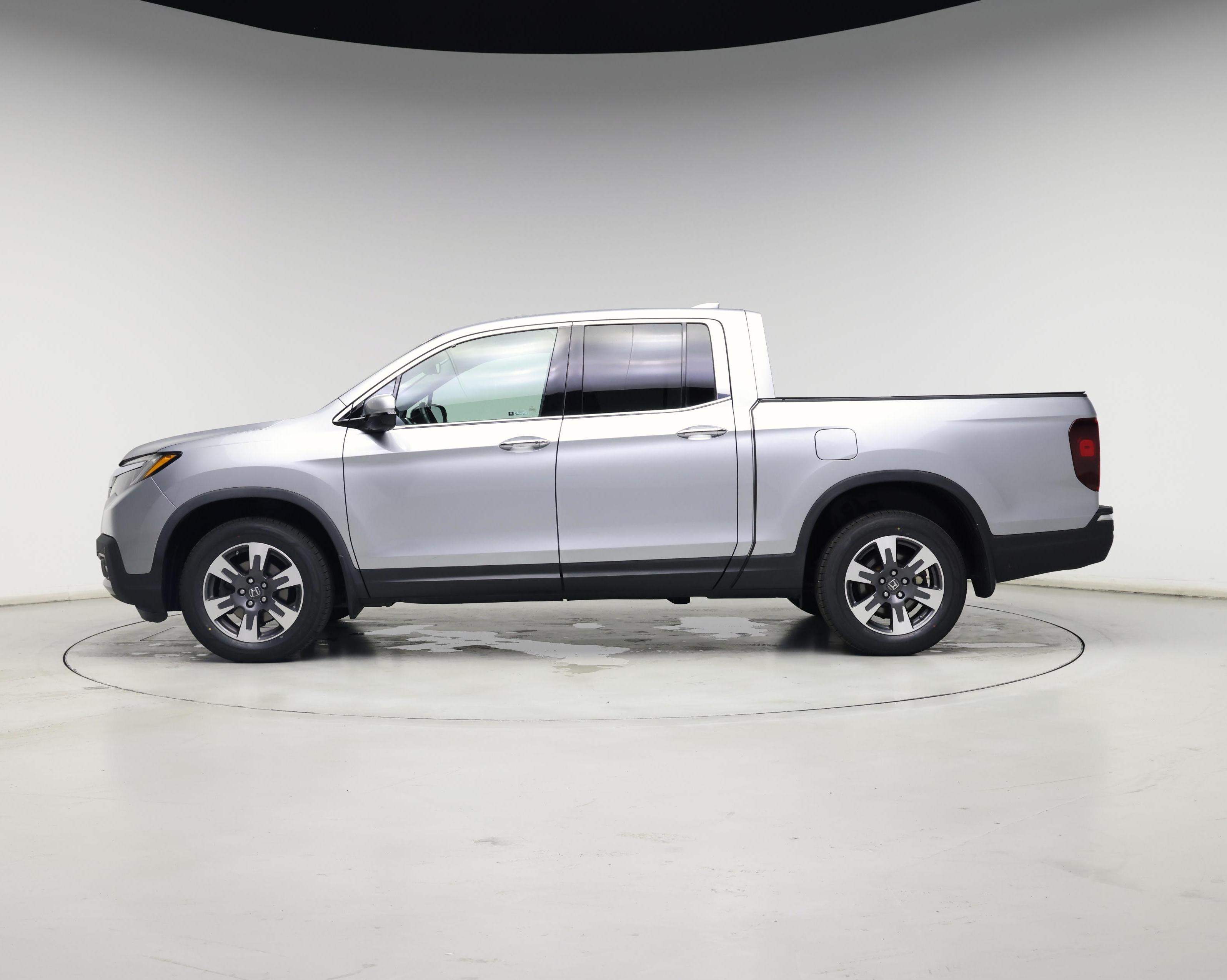 Thumbnail: 2019 Honda Ridgeline - 3