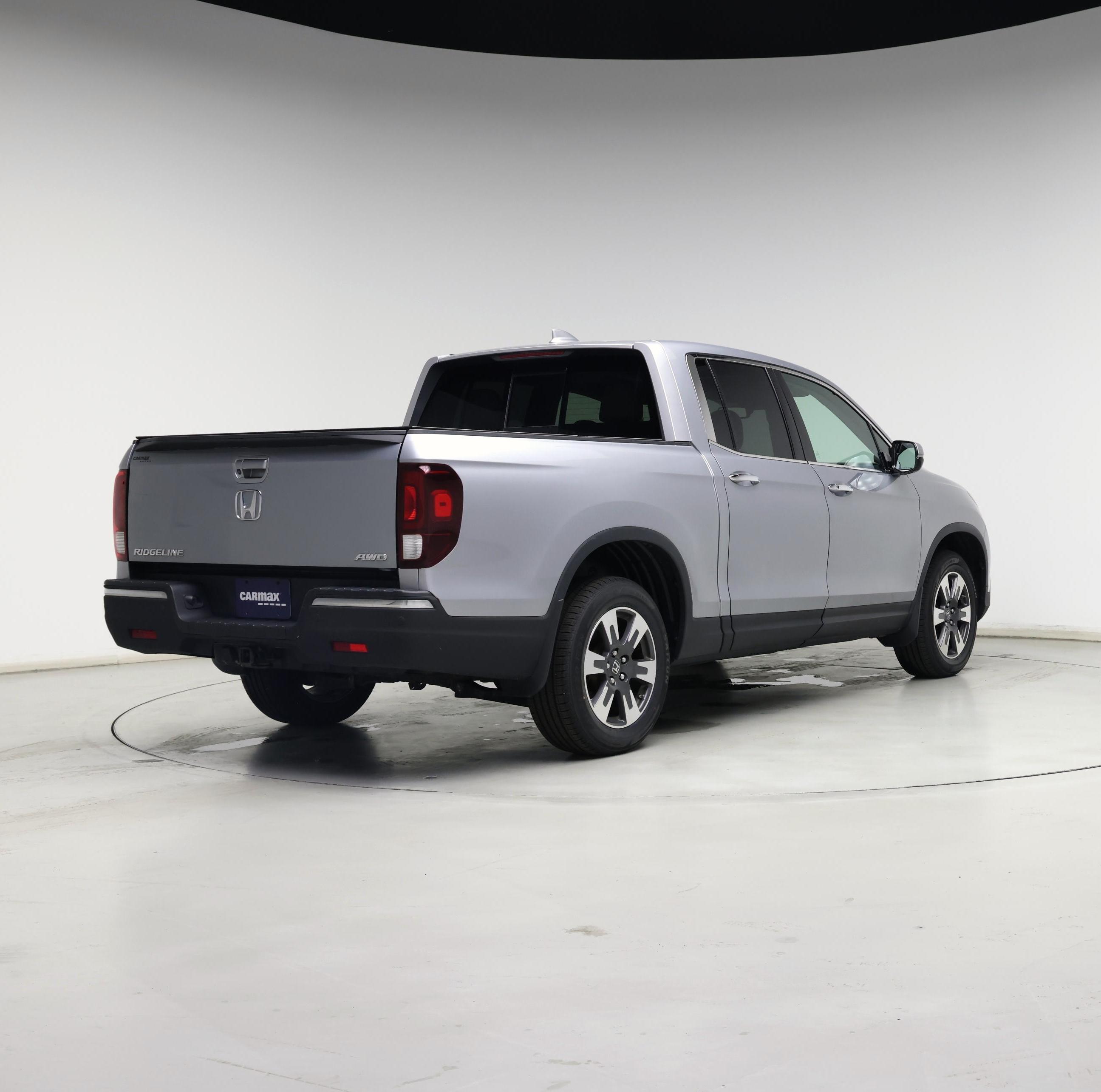 Thumbnail: 2019 Honda Ridgeline - 8
