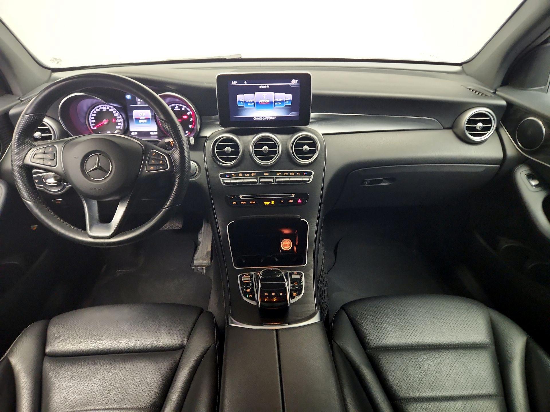 Thumbnail: 2018 Mercedes-Benz GLC - 9