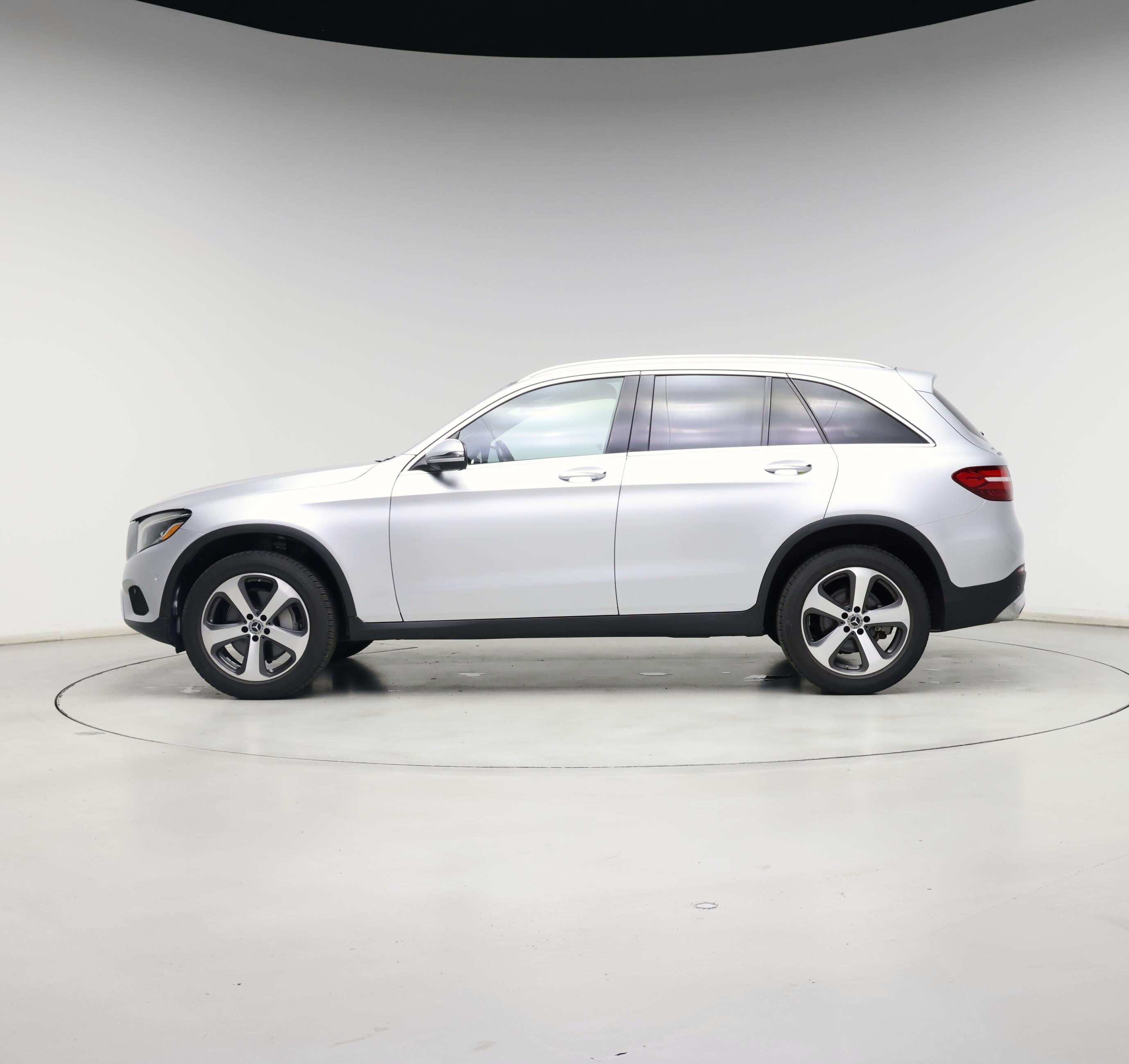 Thumbnail: 2018 Mercedes-Benz GLC - 3