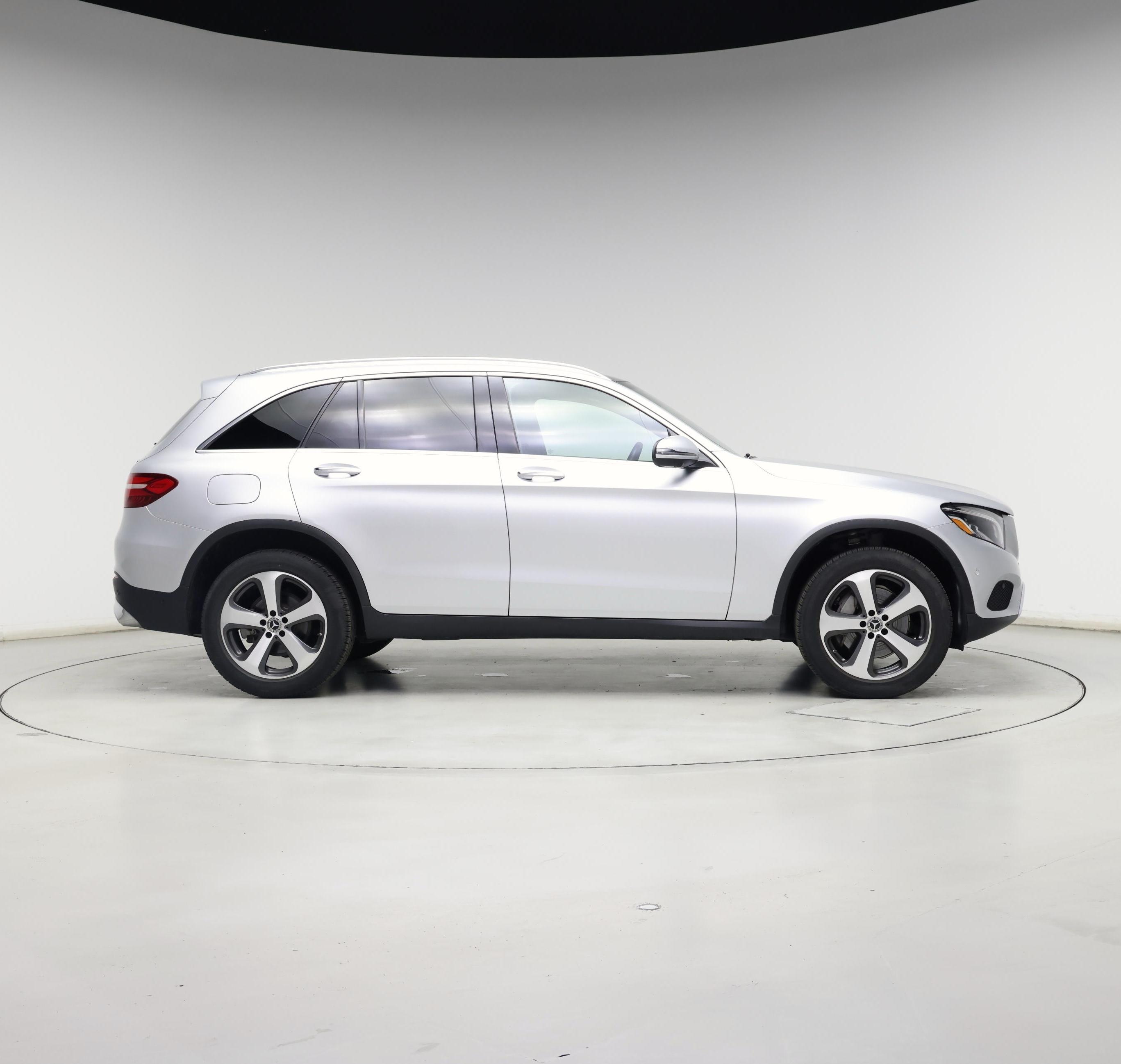 Thumbnail: 2018 Mercedes-Benz GLC - 7