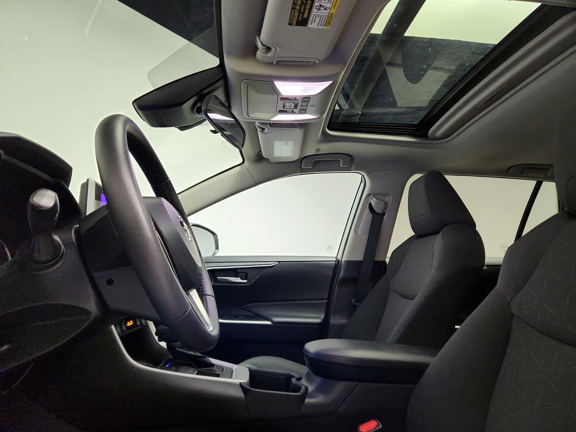 Thumbnail: 2023 Toyota RAV4 - 19