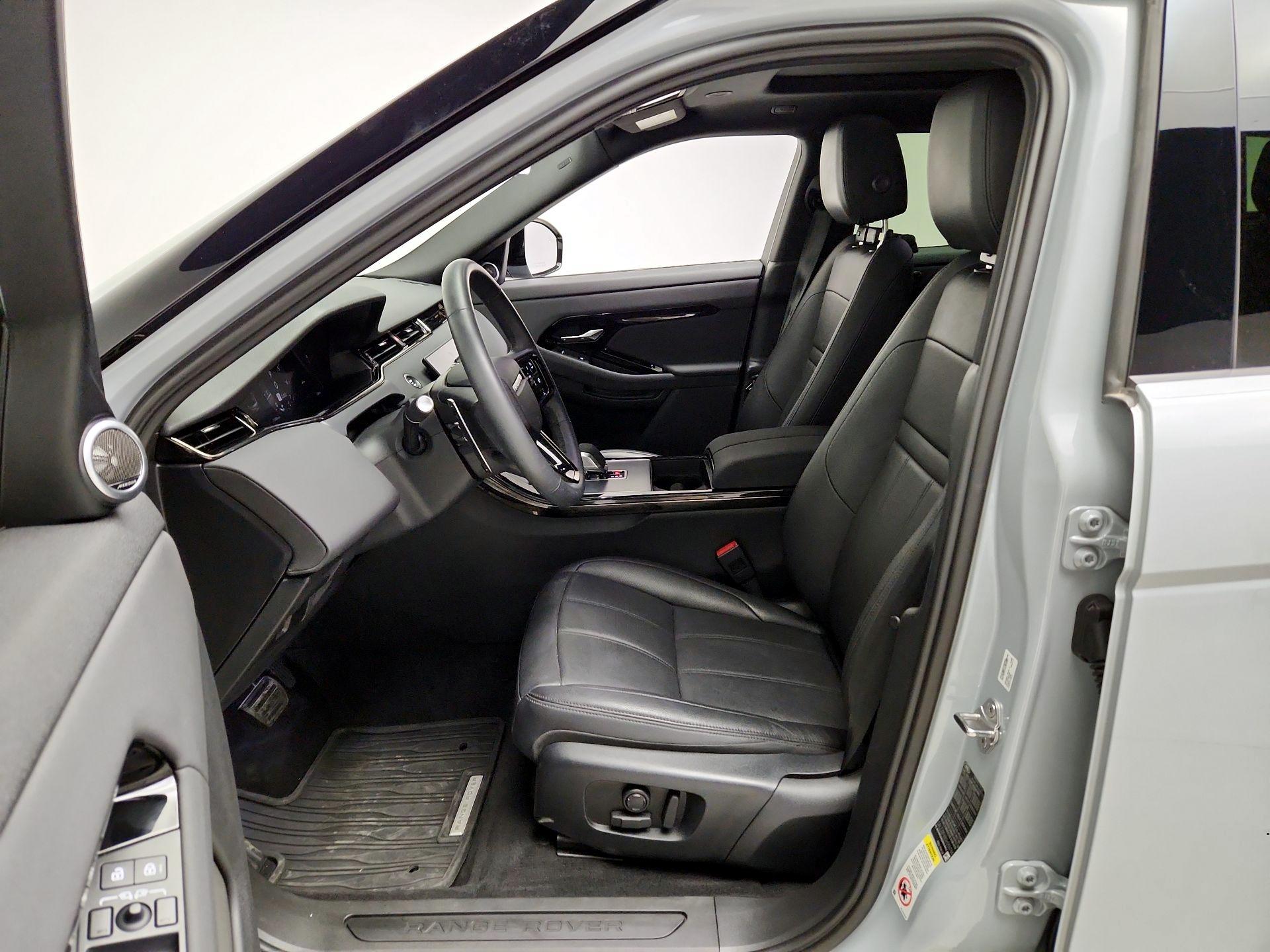 Thumbnail: 2025 Land Rover Range Rover Evoque - 11