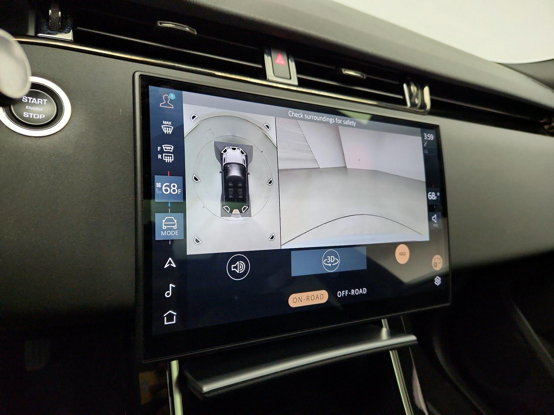 Thumbnail: 2025 Land Rover Range Rover Evoque - 15