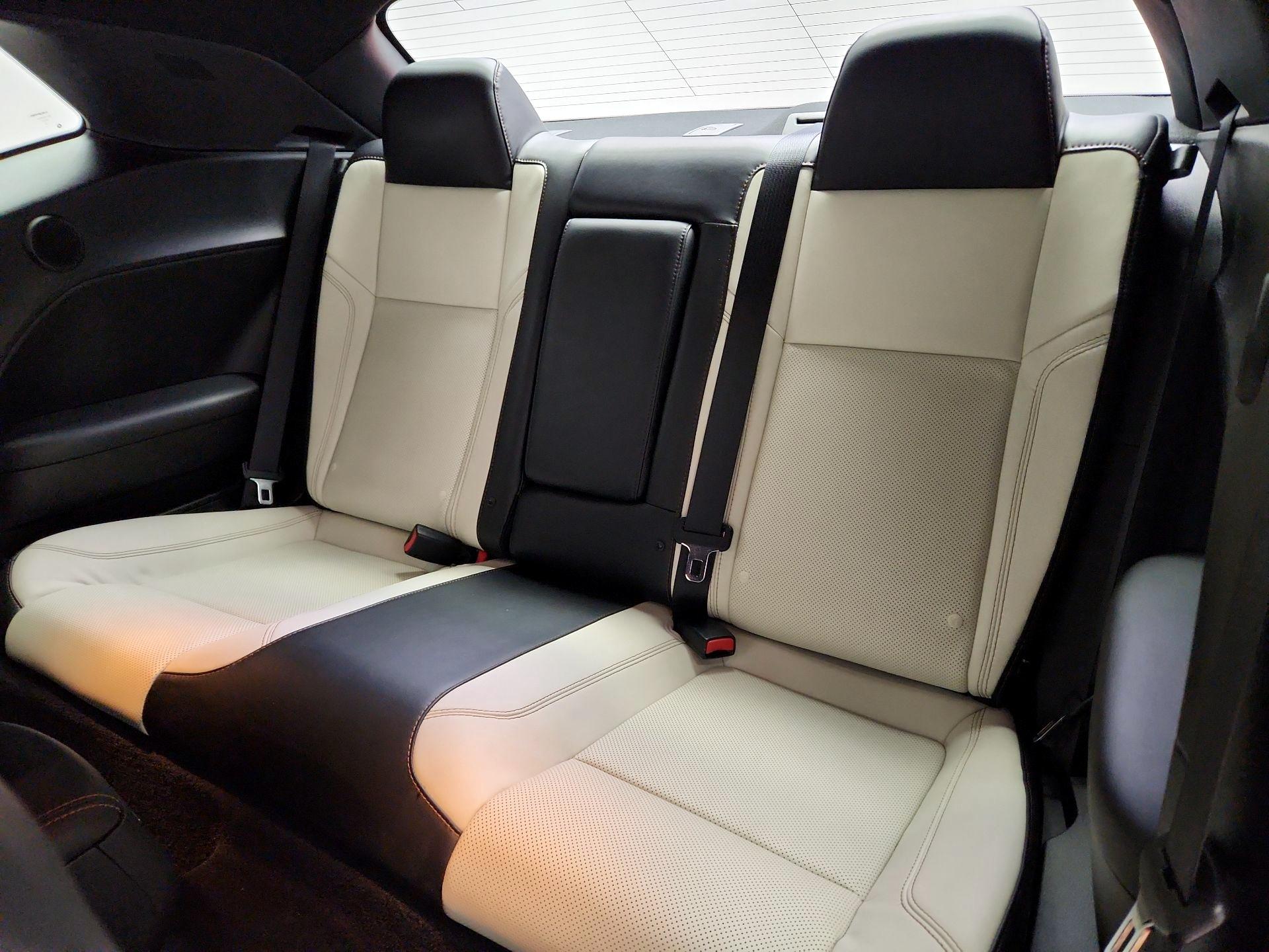 Thumbnail: 2015 Dodge Challenger - 20