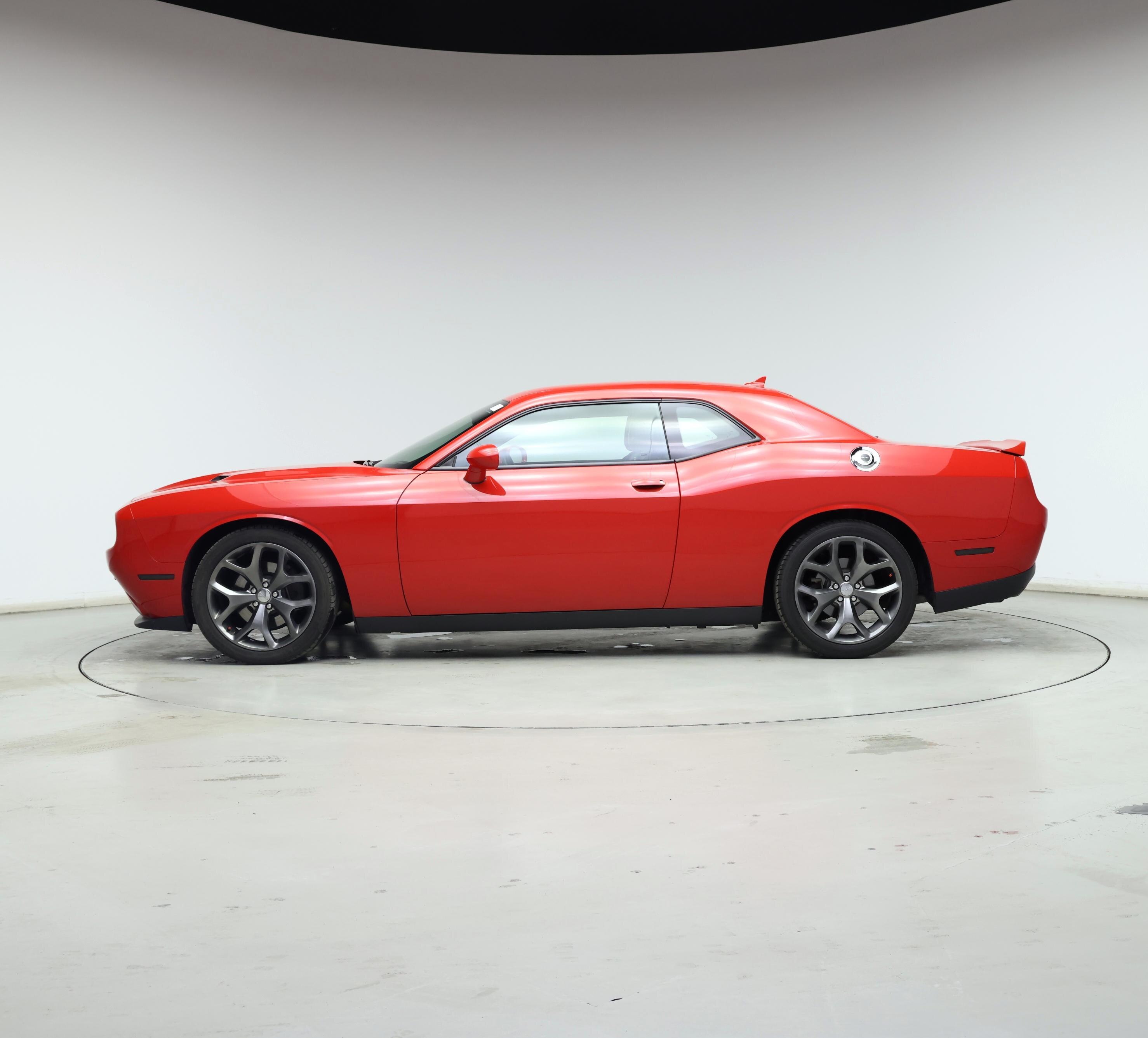 Thumbnail: 2015 Dodge Challenger - 3