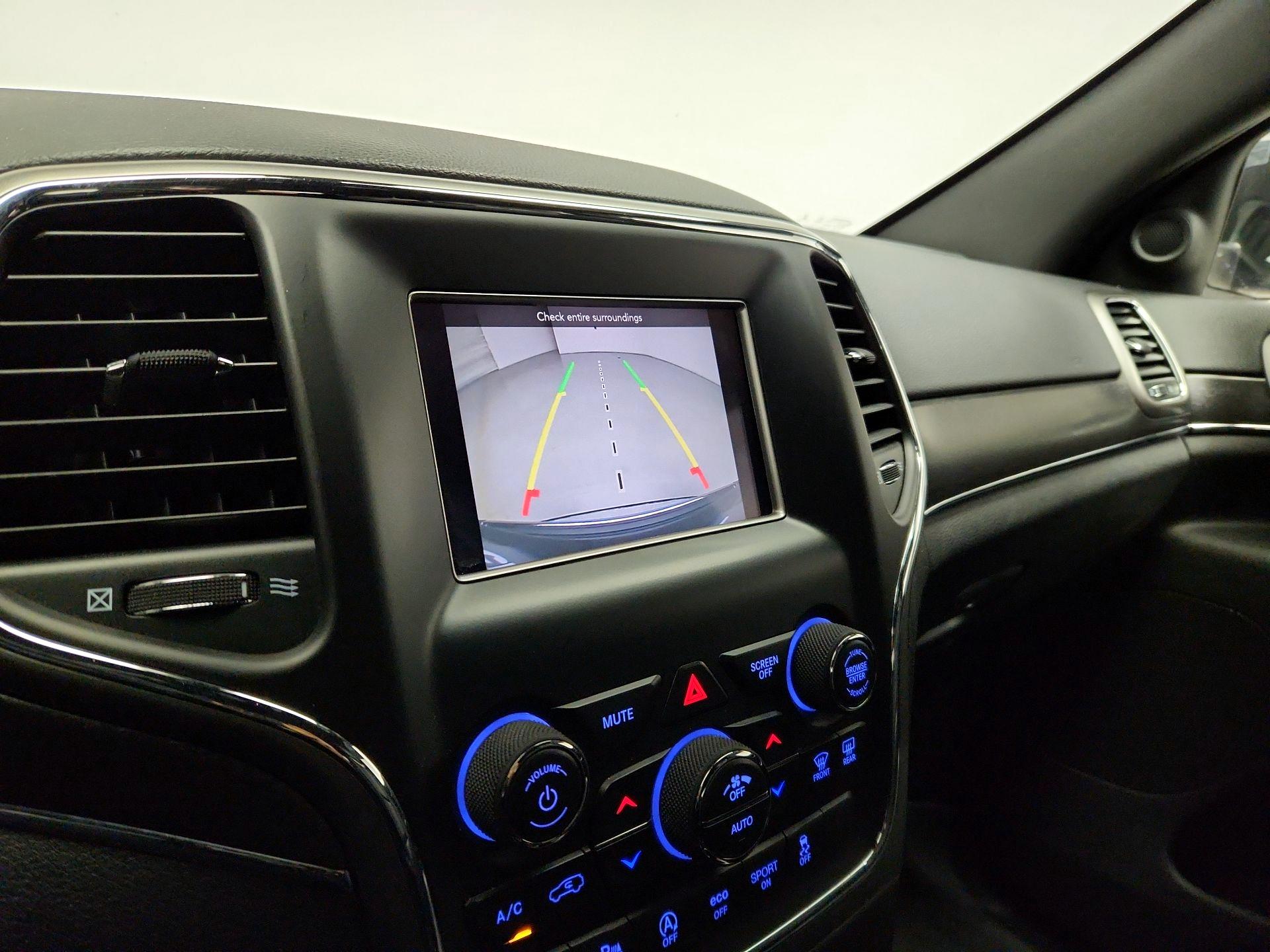 Thumbnail: 2018 Jeep Grand Cherokee - 14