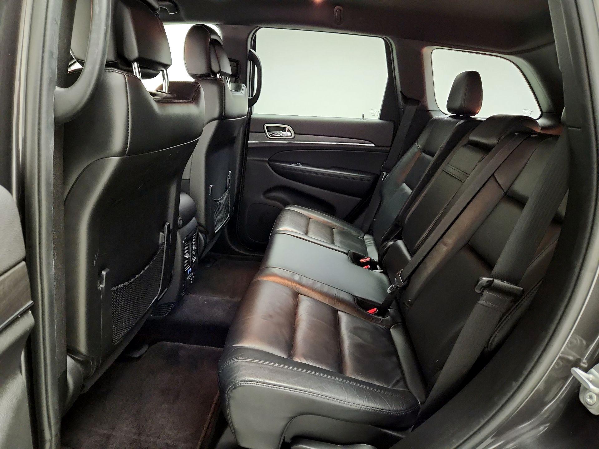 Thumbnail: 2018 Jeep Grand Cherokee - 19