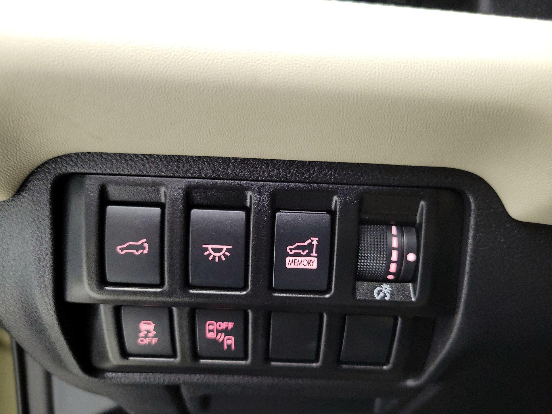 Thumbnail: 2022 Subaru Ascent - 13