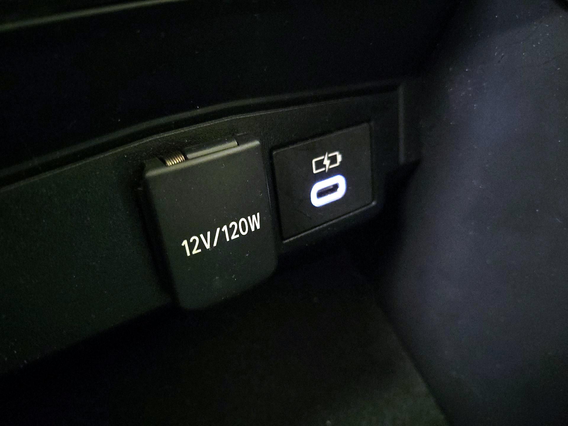 Thumbnail: 2024 Toyota Corolla - 17