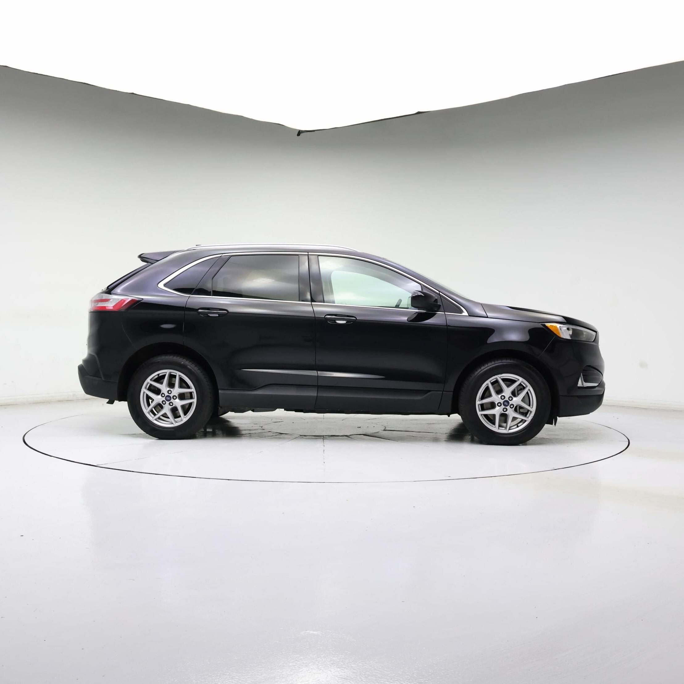 Thumbnail: 2022 Ford Edge - 7