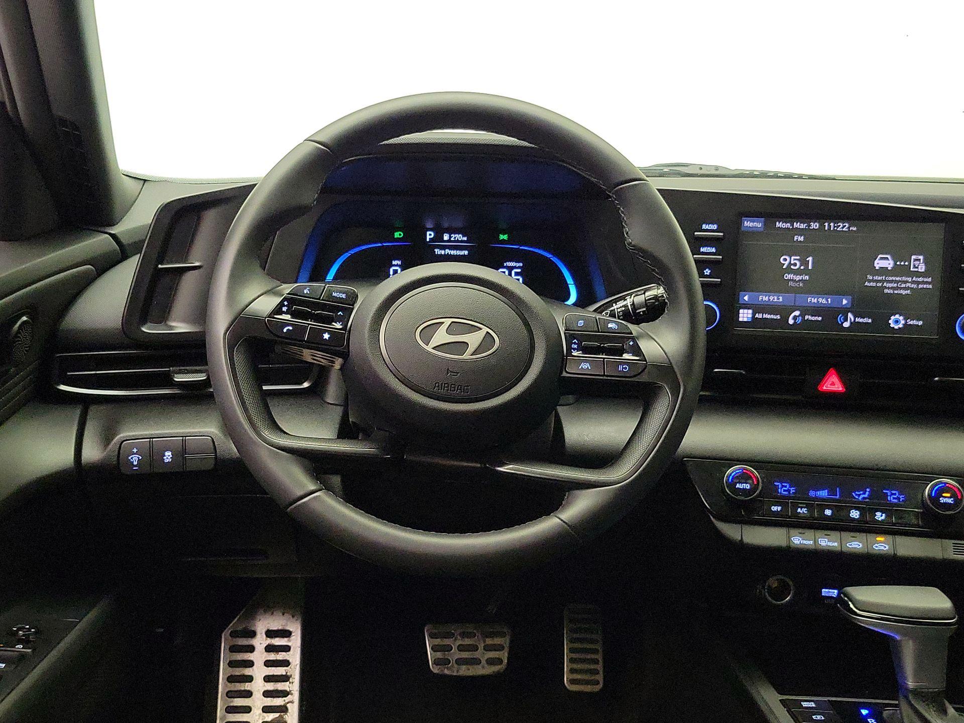 Thumbnail: 2025 Hyundai Elantra - 10