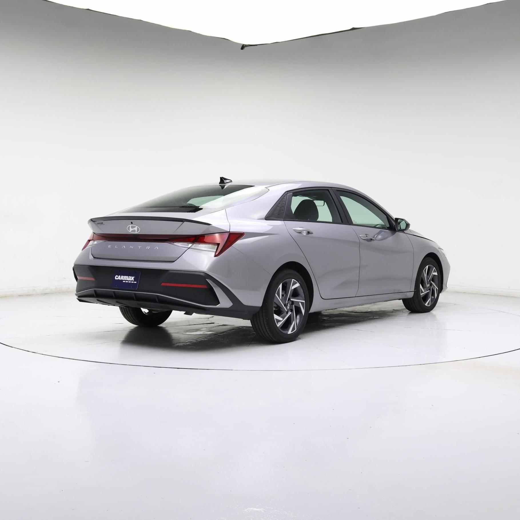 Thumbnail: 2025 Hyundai Elantra - 8