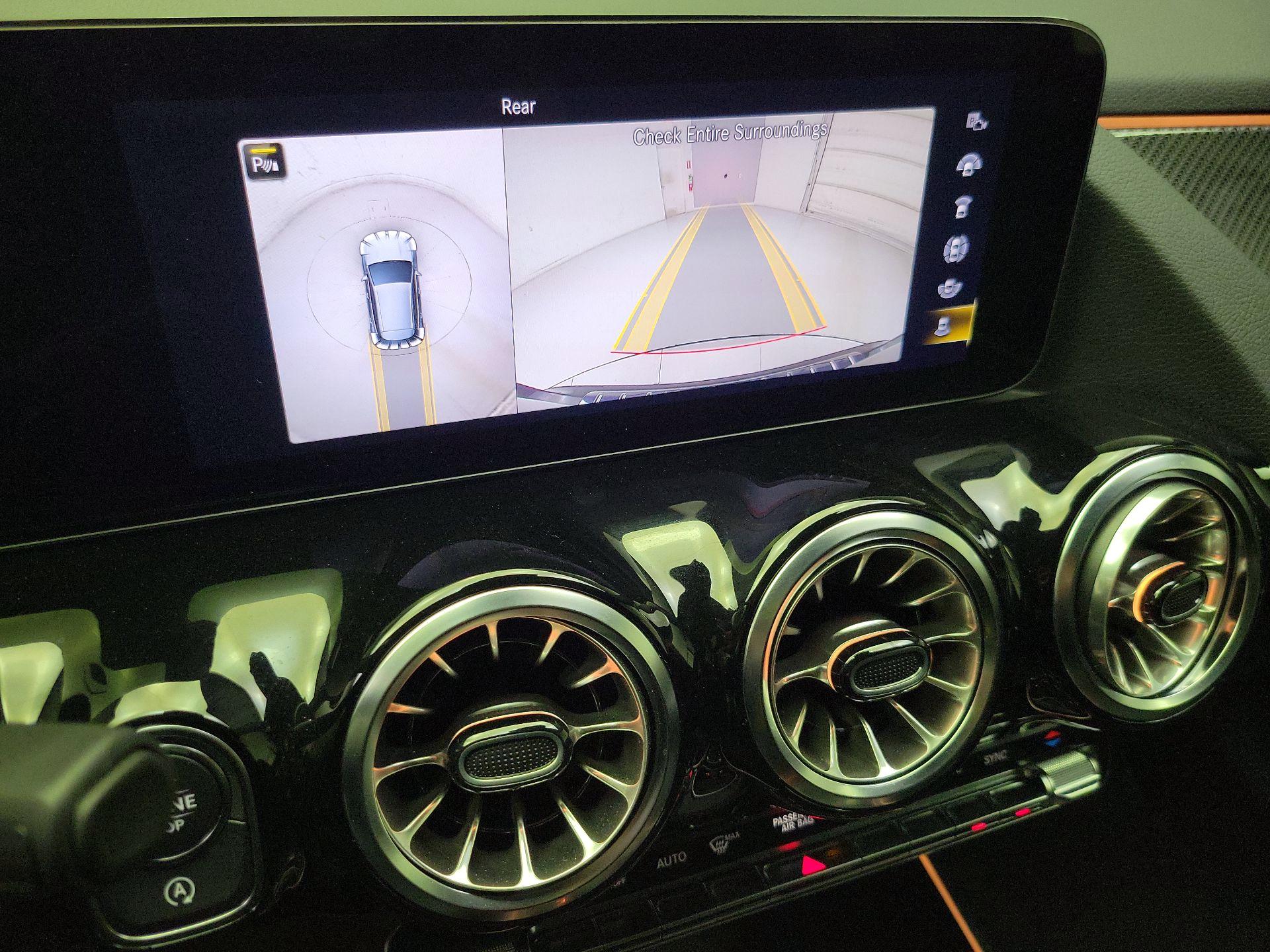 Thumbnail: 2023 Mercedes-Benz GLA - 15