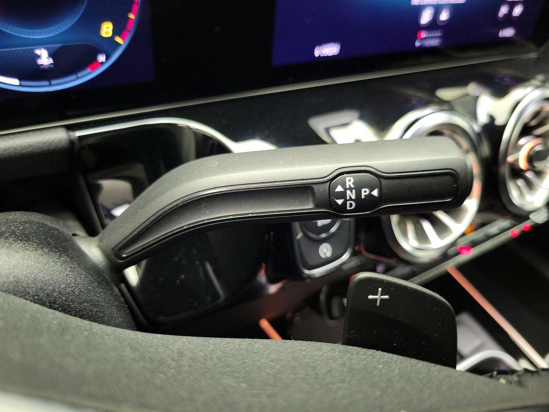 Thumbnail: 2023 Mercedes-Benz GLA - 18