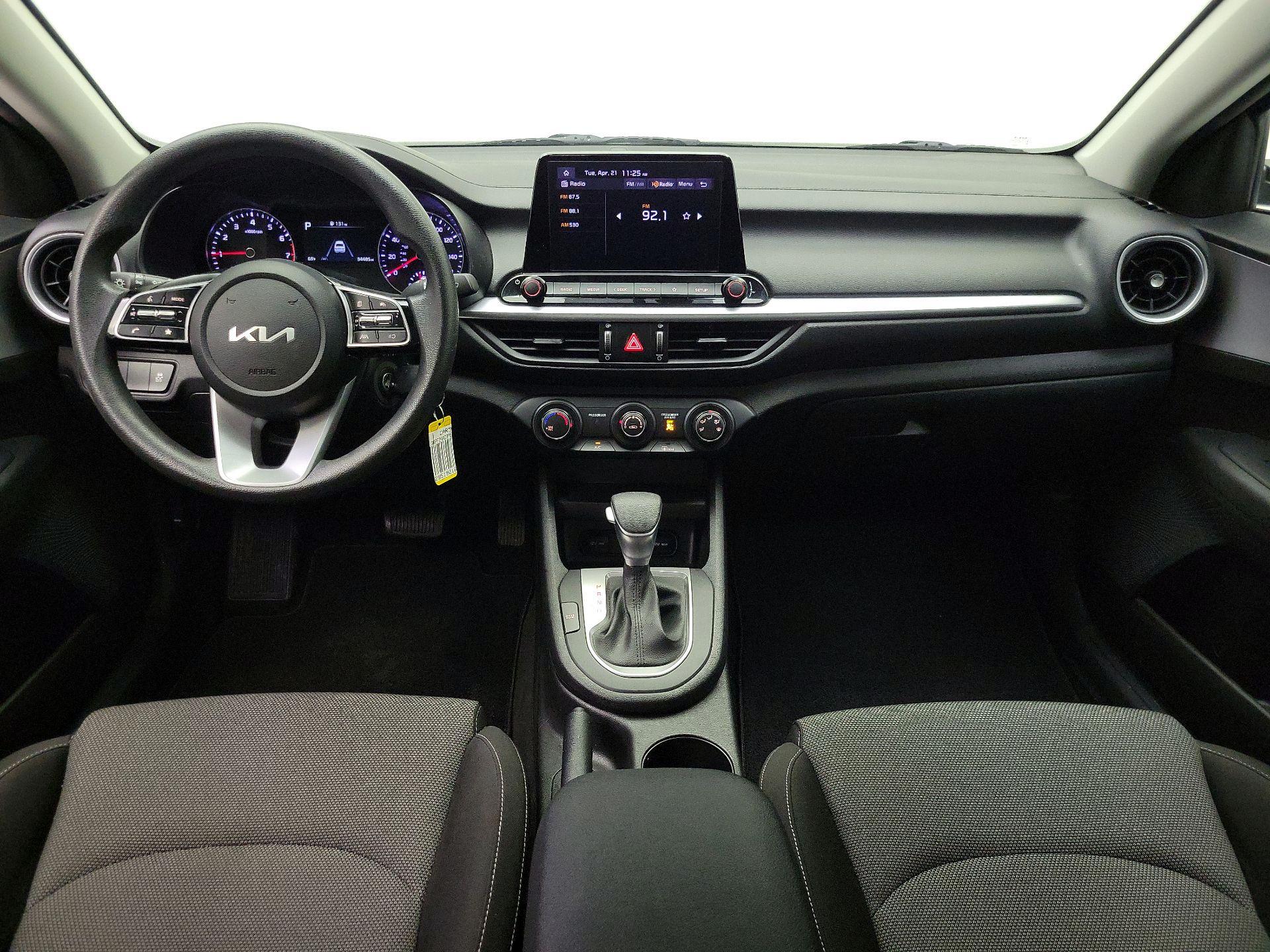 Thumbnail: 2023 Kia Forte - 9