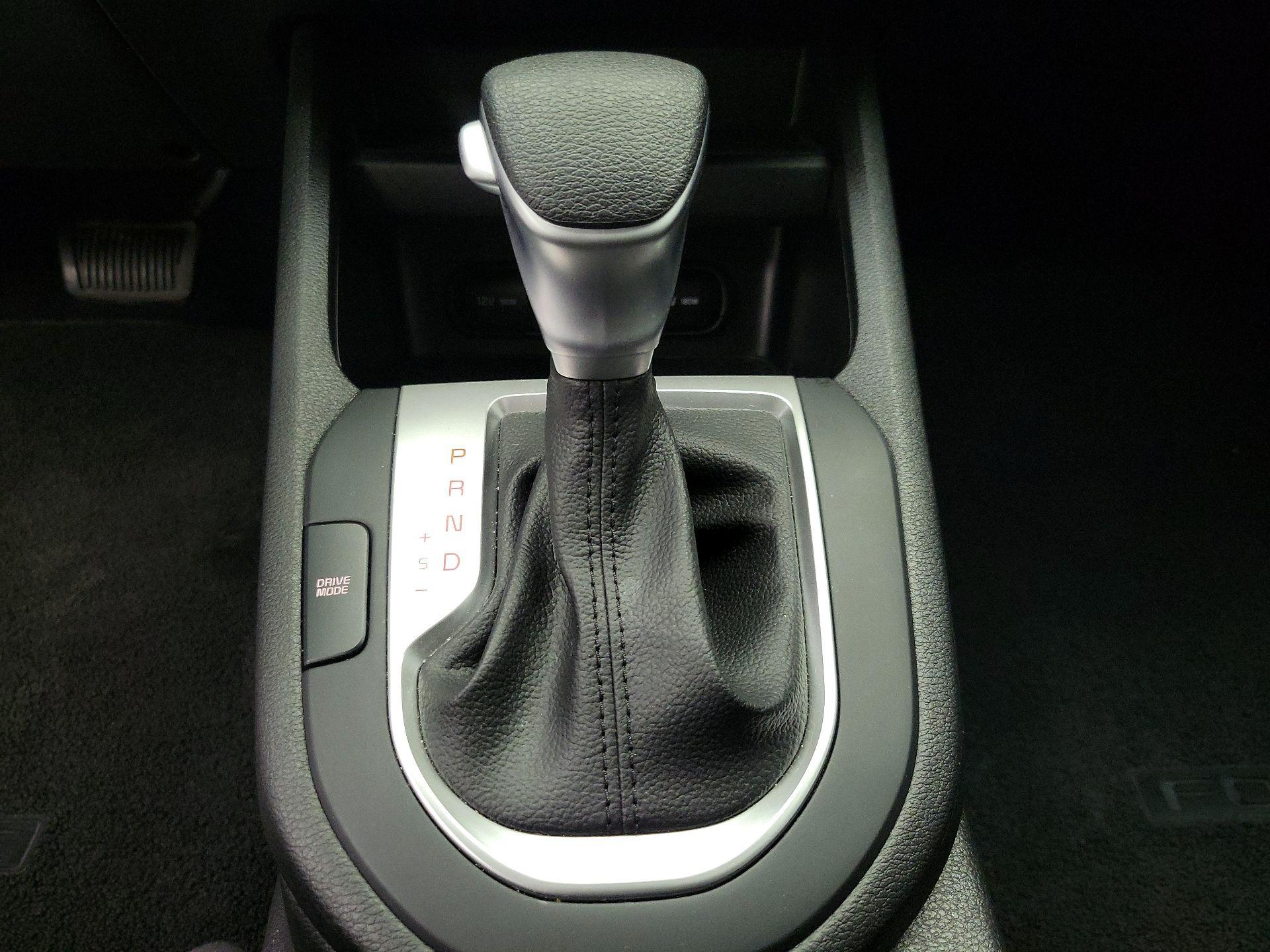 Thumbnail: 2023 Kia Forte - 17