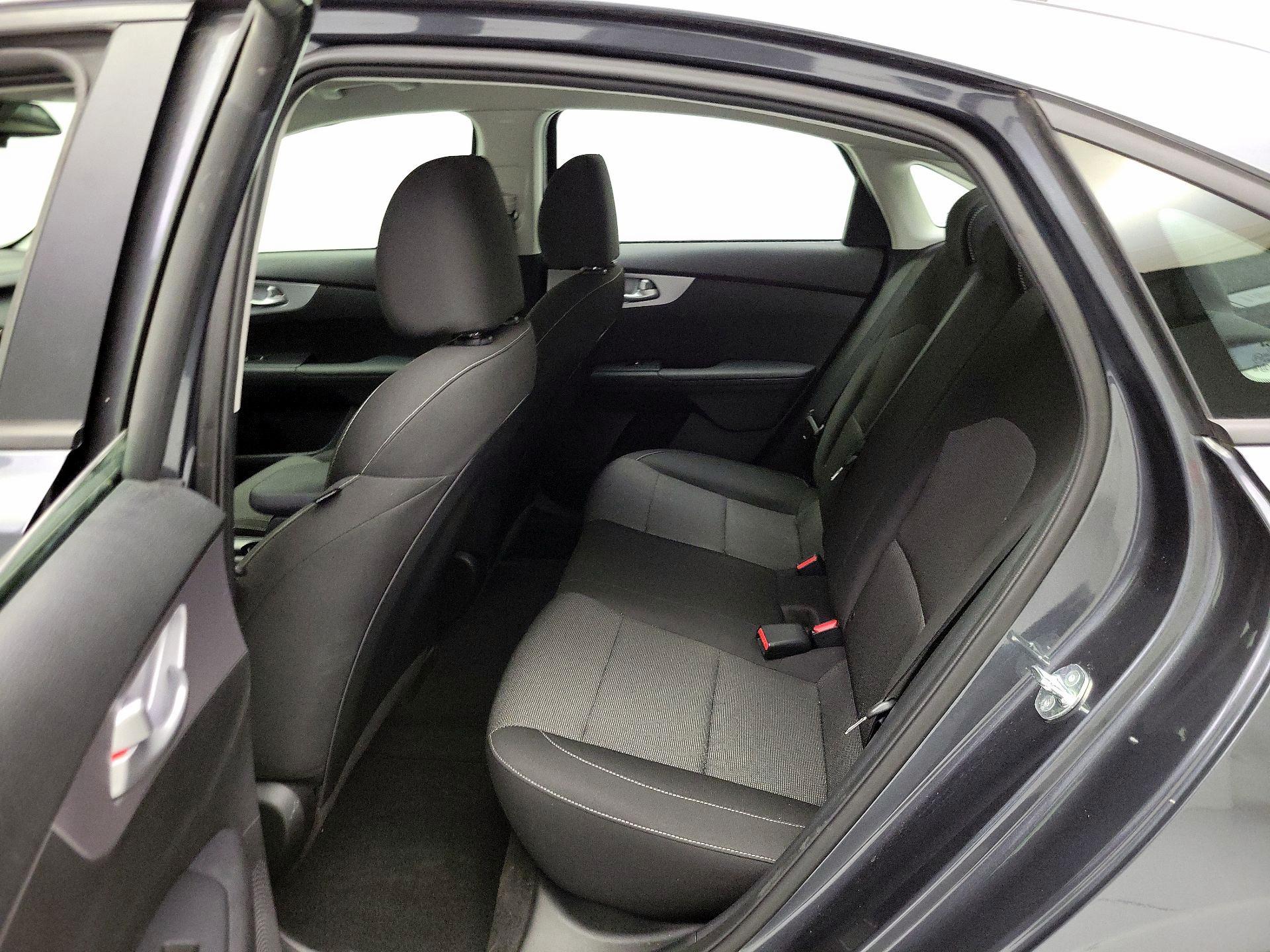 Thumbnail: 2023 Kia Forte - 19