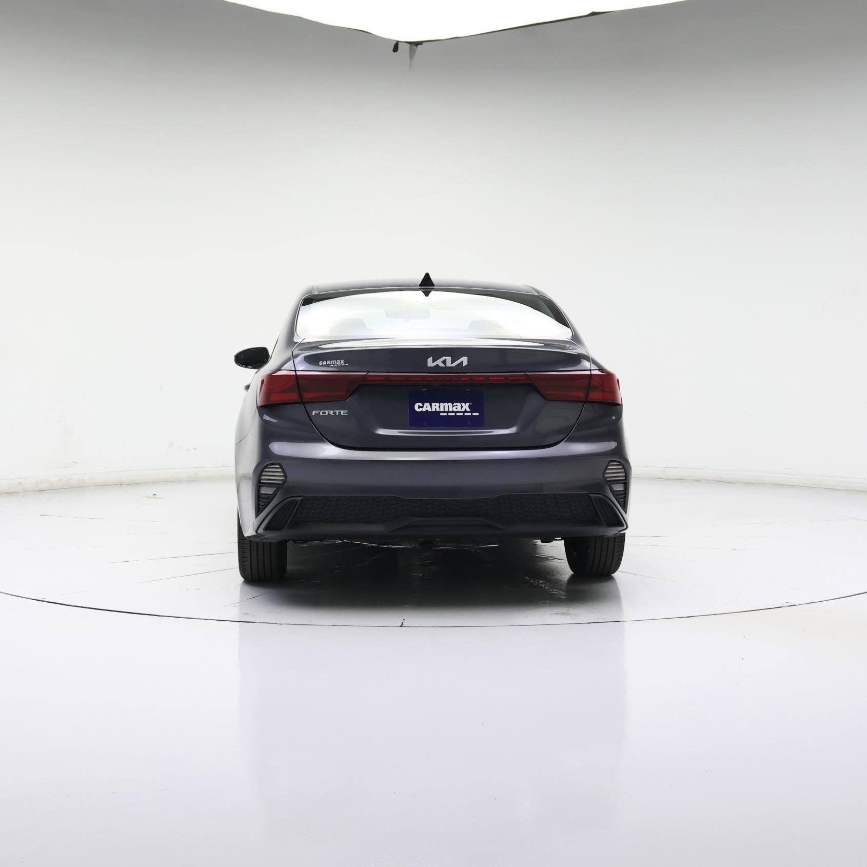 Thumbnail: 2023 Kia Forte - 6