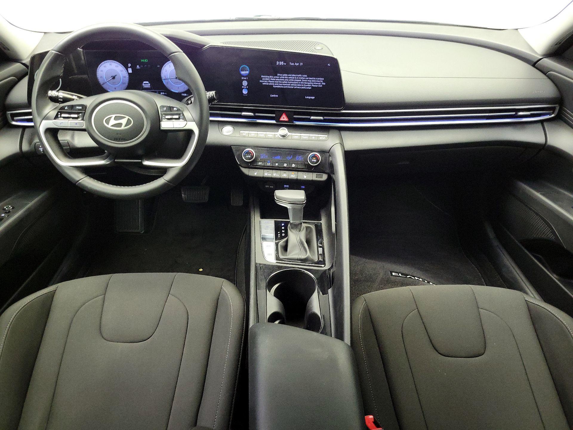 Thumbnail: 2024 Hyundai Elantra - 9