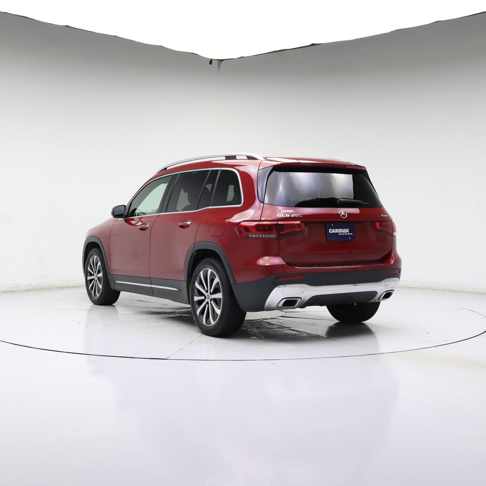 Thumbnail: 2020 Mercedes-Benz GLB - 2