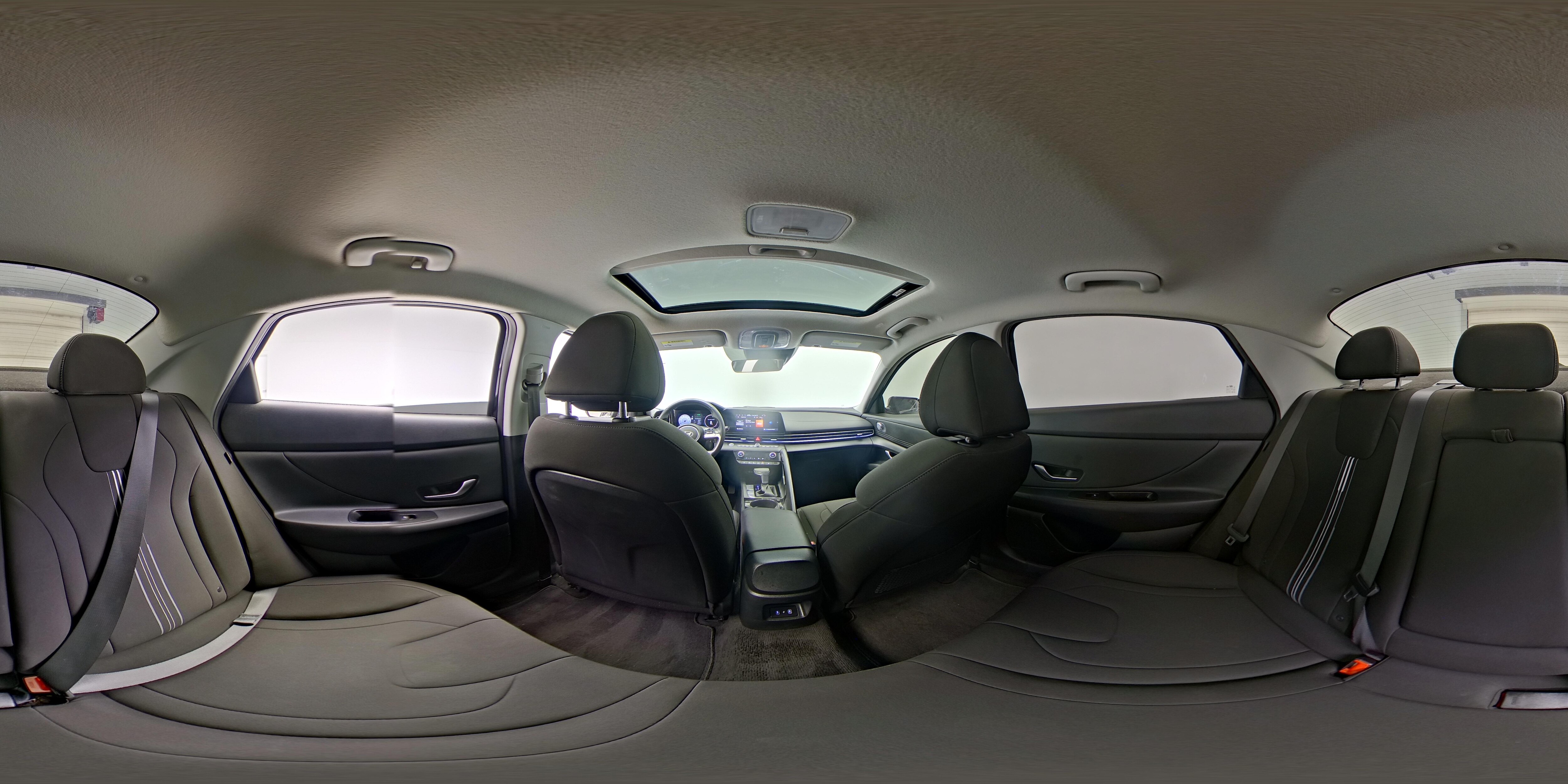 2024 Hyundai Elantra SEL - Photo 27