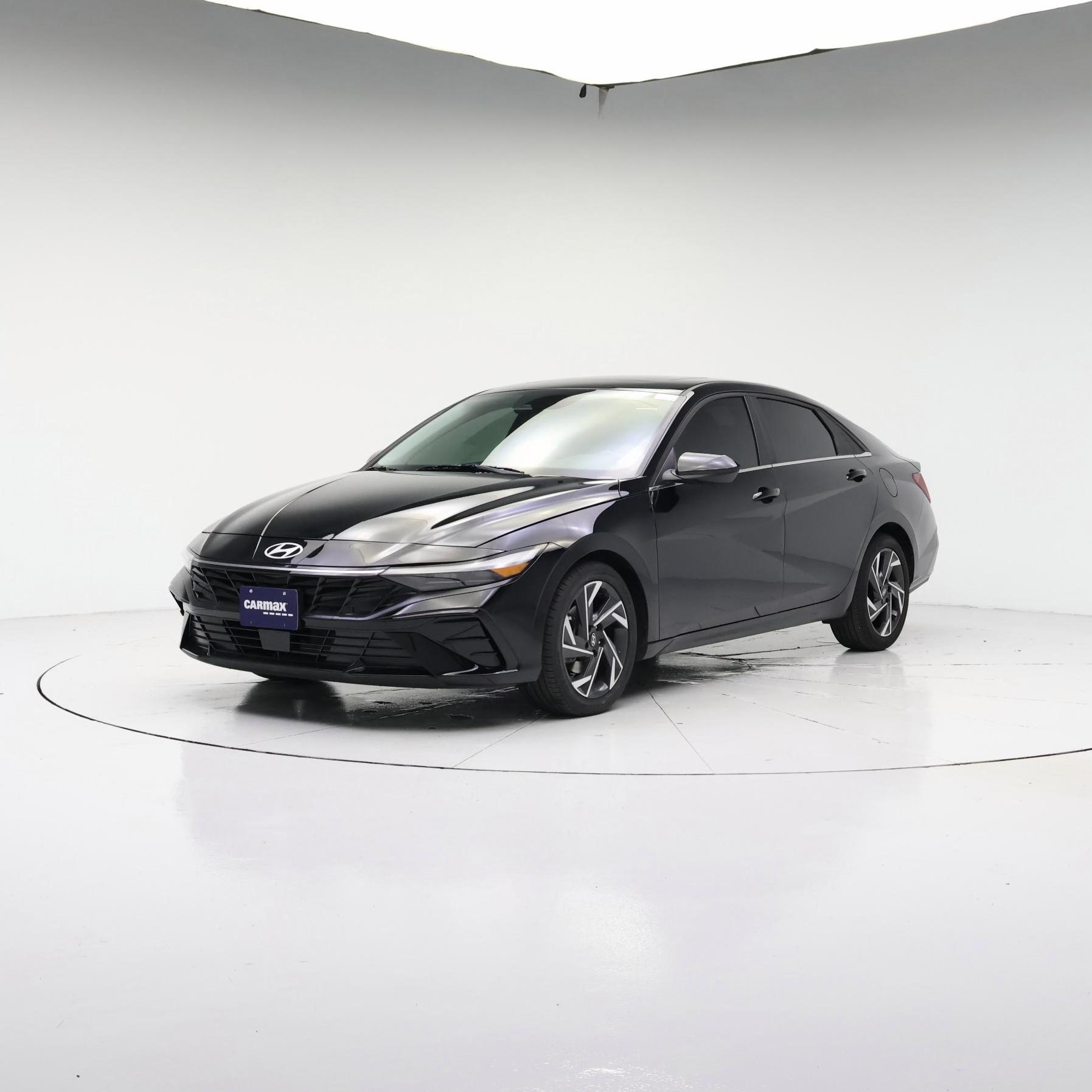 Thumbnail: 2024 Hyundai Elantra - 4