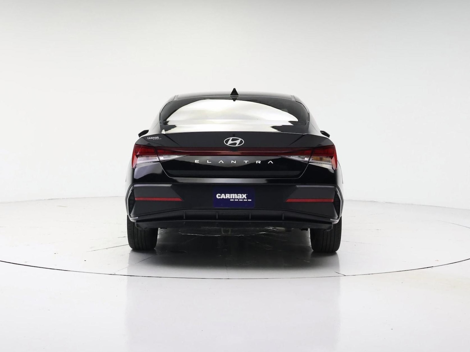 2024 Hyundai Elantra SEL - Photo 7