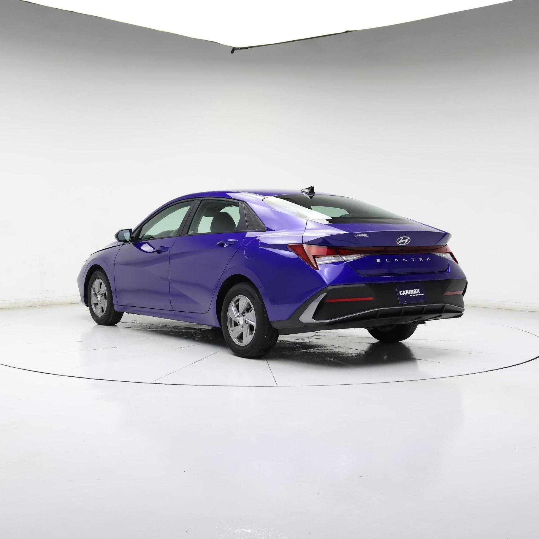 Thumbnail: 2025 Hyundai Elantra - 2