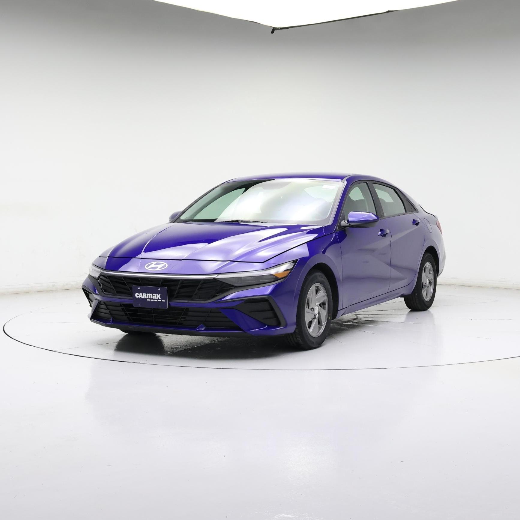 Thumbnail: 2025 Hyundai Elantra - 4