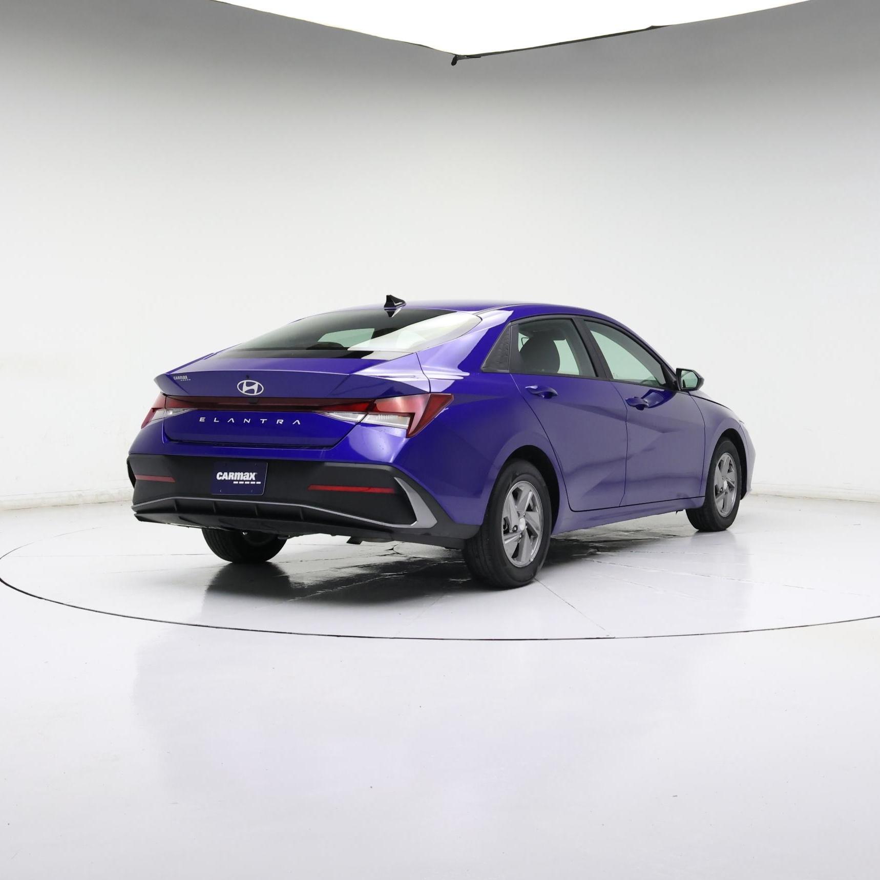 Thumbnail: 2025 Hyundai Elantra - 8