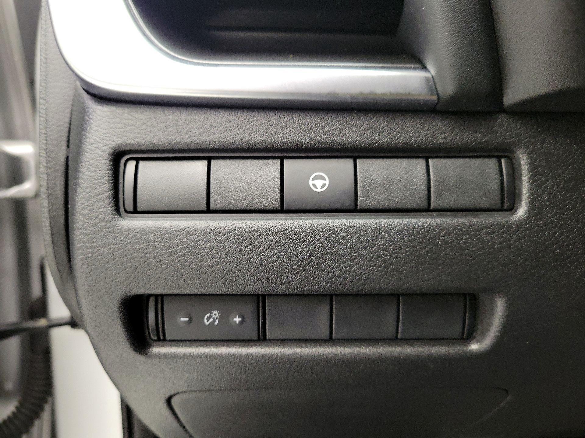 Thumbnail: 2021 Nissan Rogue - 13