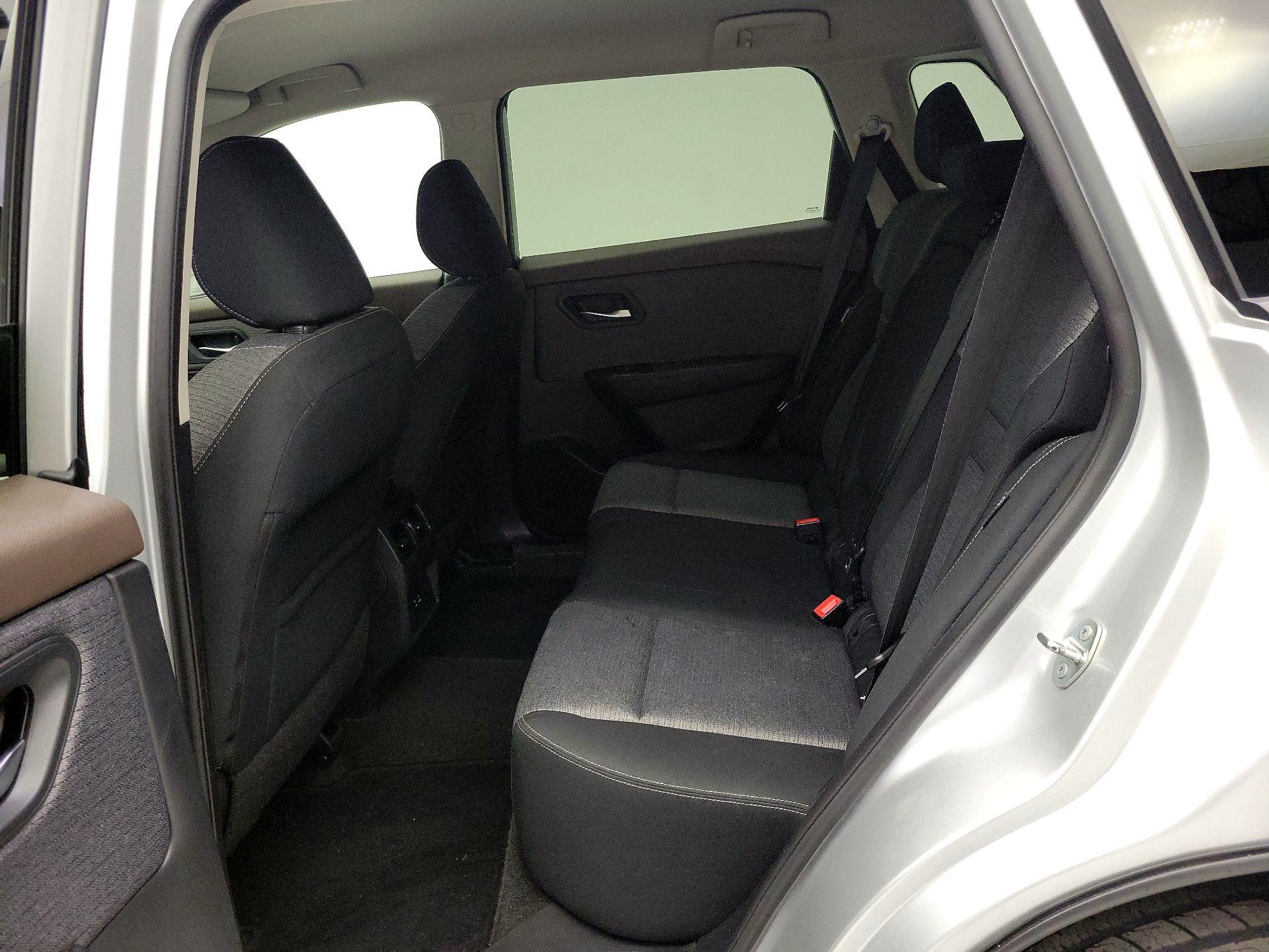 Thumbnail: 2021 Nissan Rogue - 19