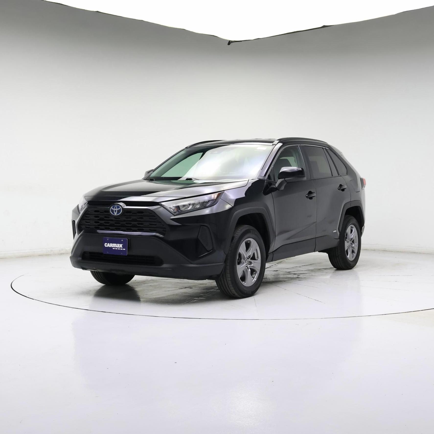 Thumbnail: 2022 Toyota RAV4 - 4