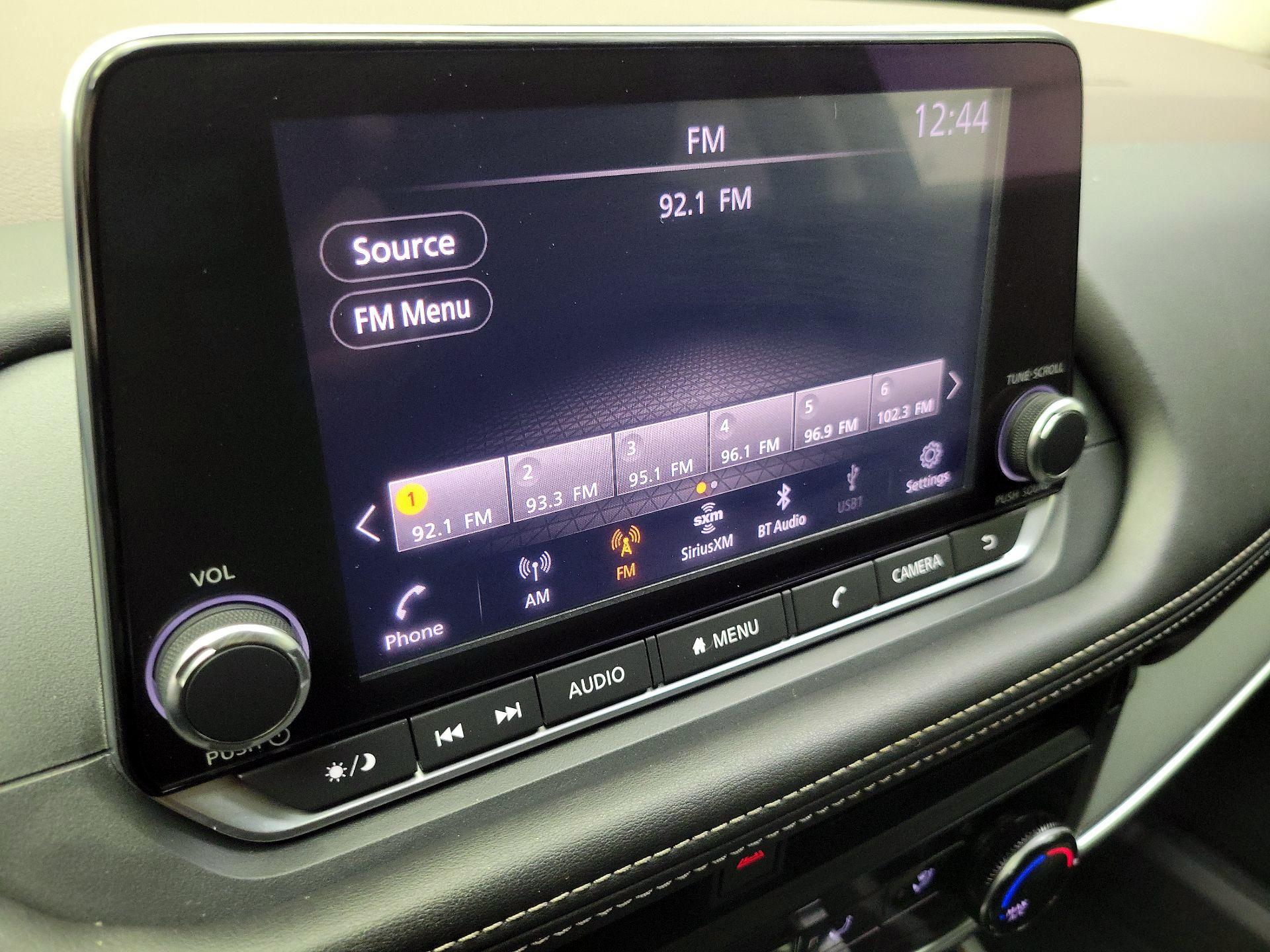 Thumbnail: 2021 Nissan Rogue - 15