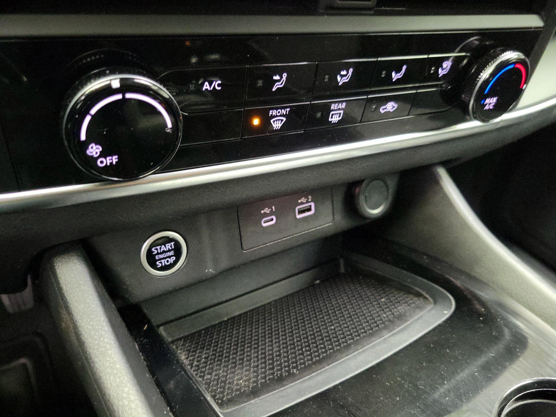 Thumbnail: 2021 Nissan Rogue - 16