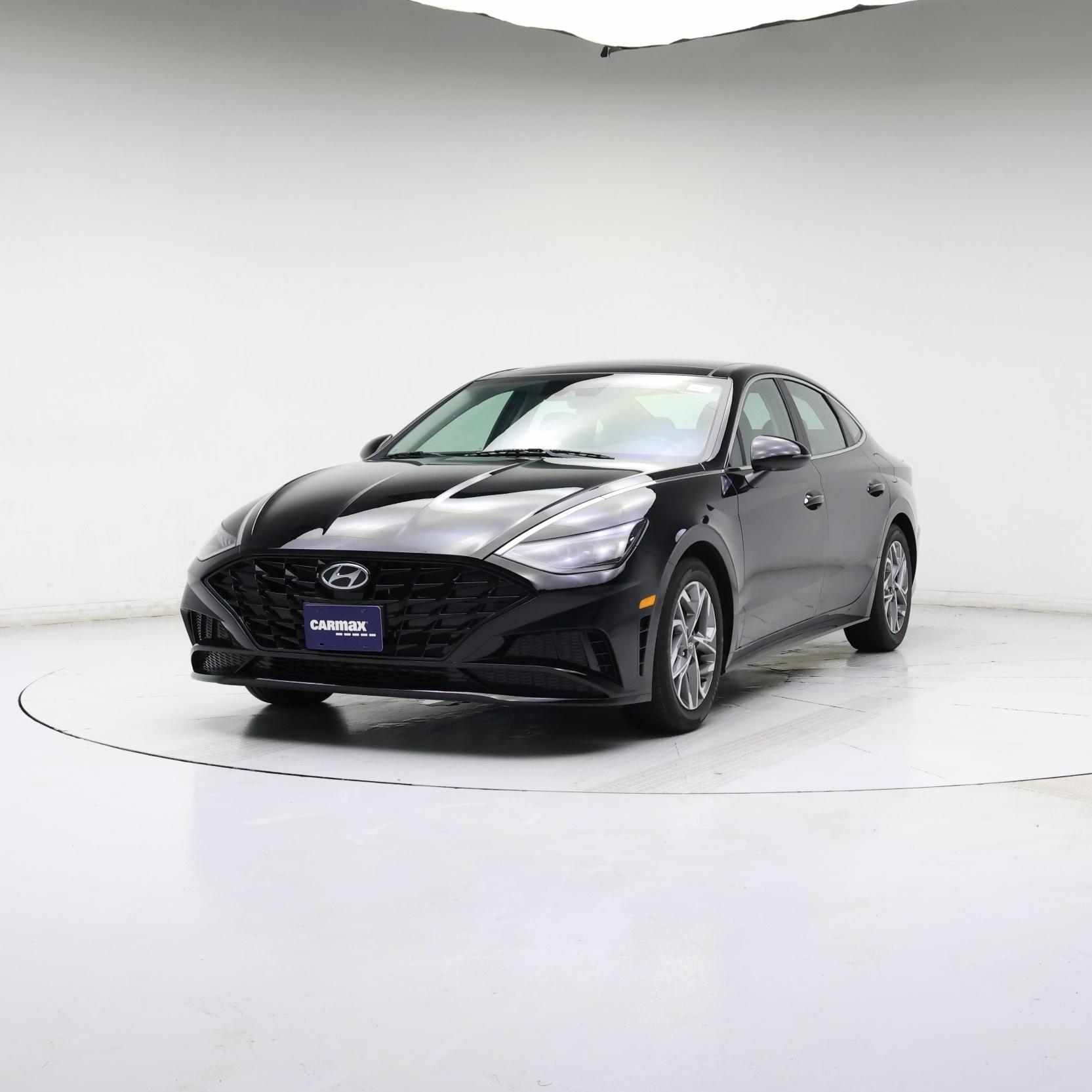 Thumbnail: 2023 Hyundai Sonata - 4