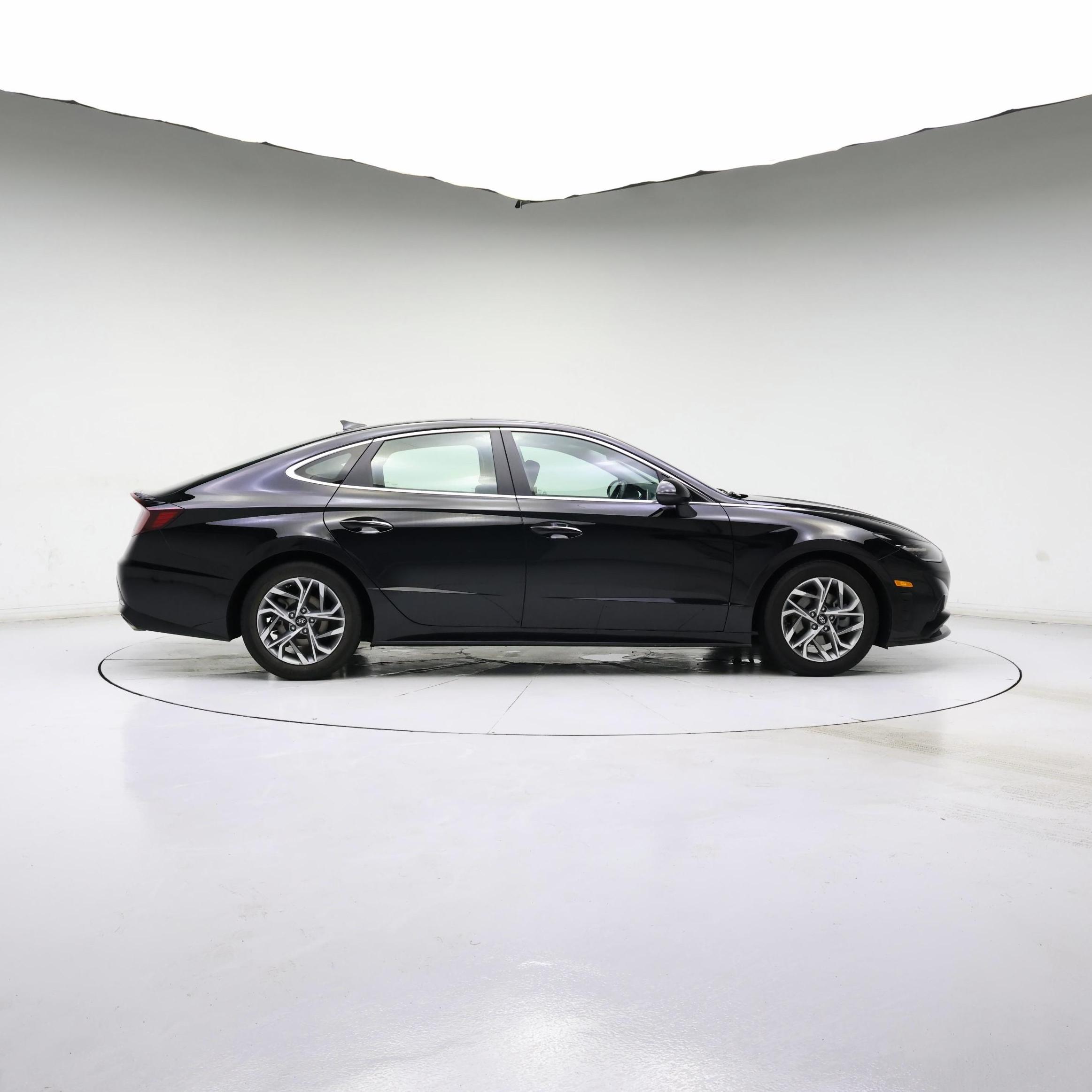 Thumbnail: 2023 Hyundai Sonata - 7