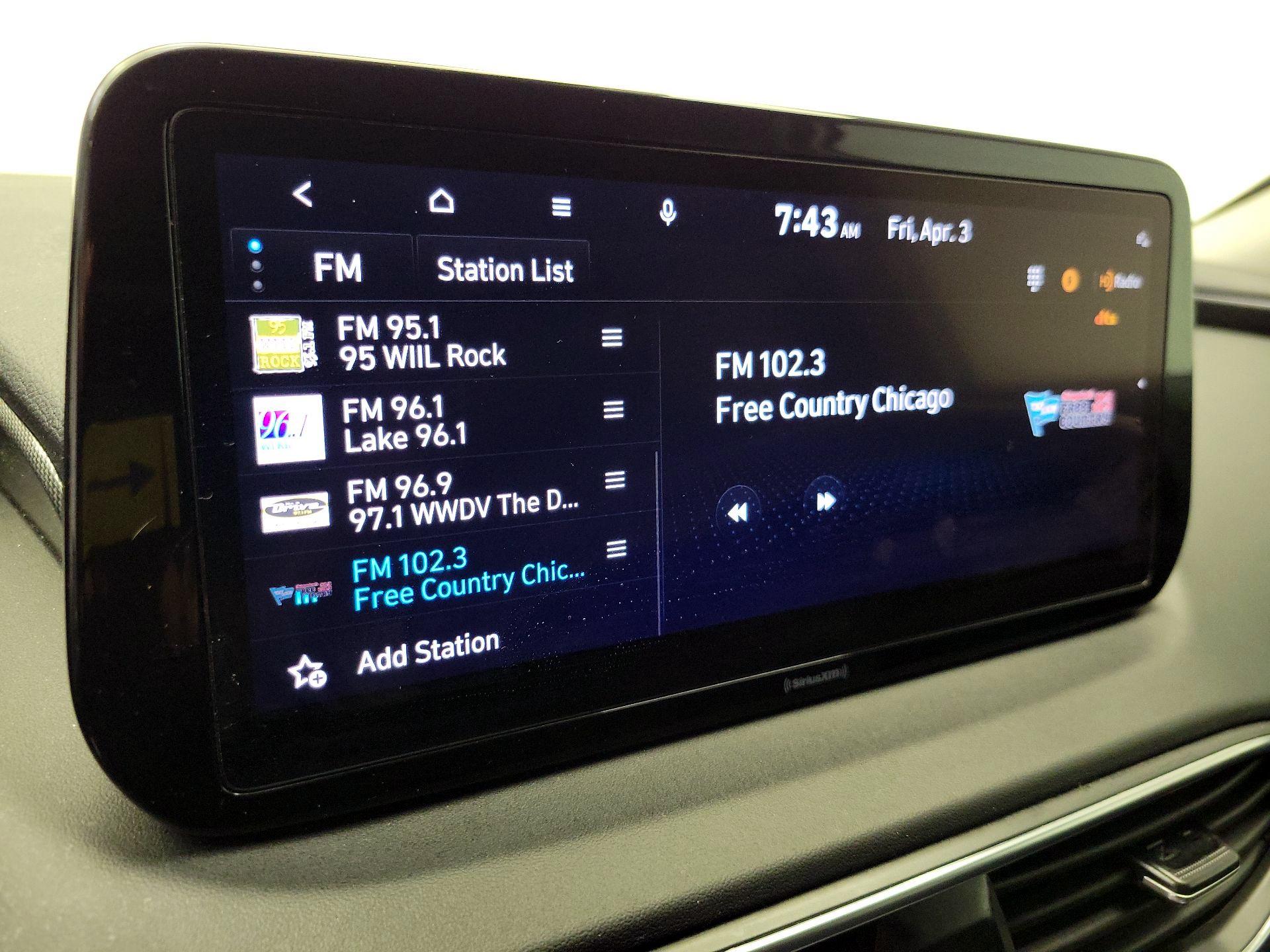 Thumbnail: 2023 Hyundai Santa Fe - 16