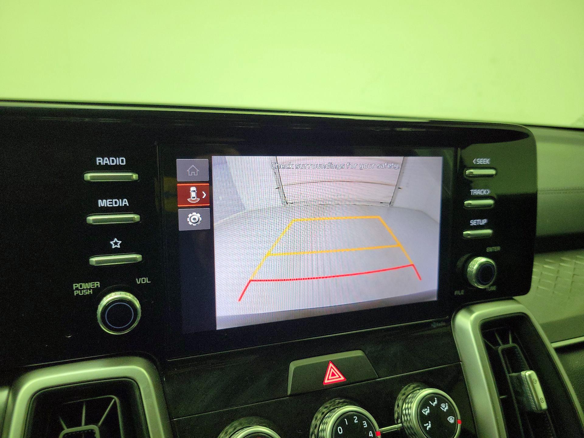 Thumbnail: 2023 Kia Sorento - 14