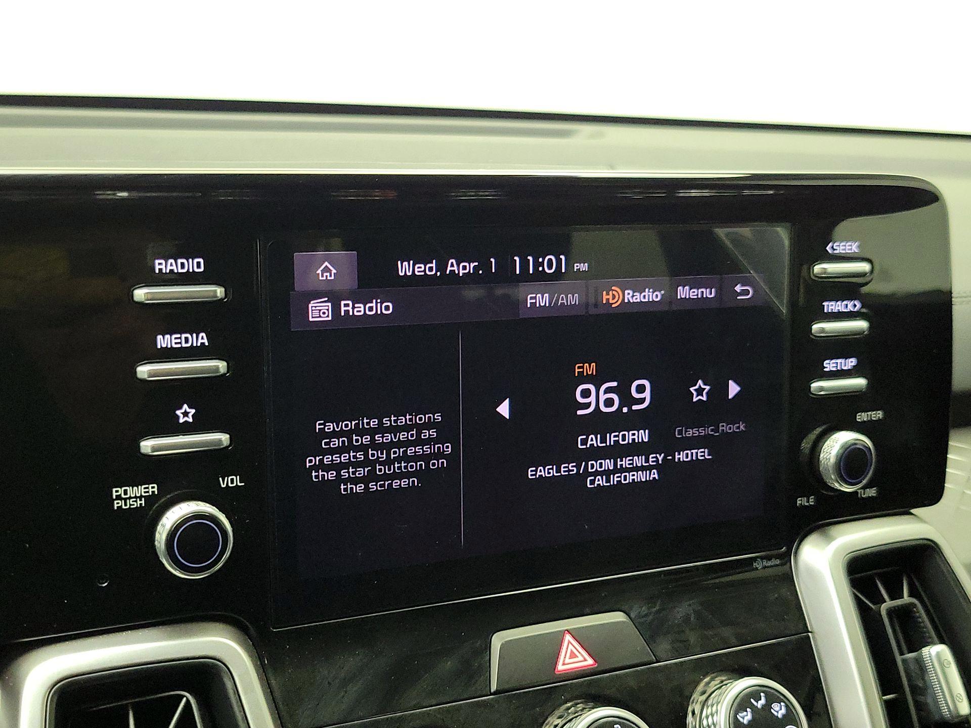 Thumbnail: 2023 Kia Sorento - 15