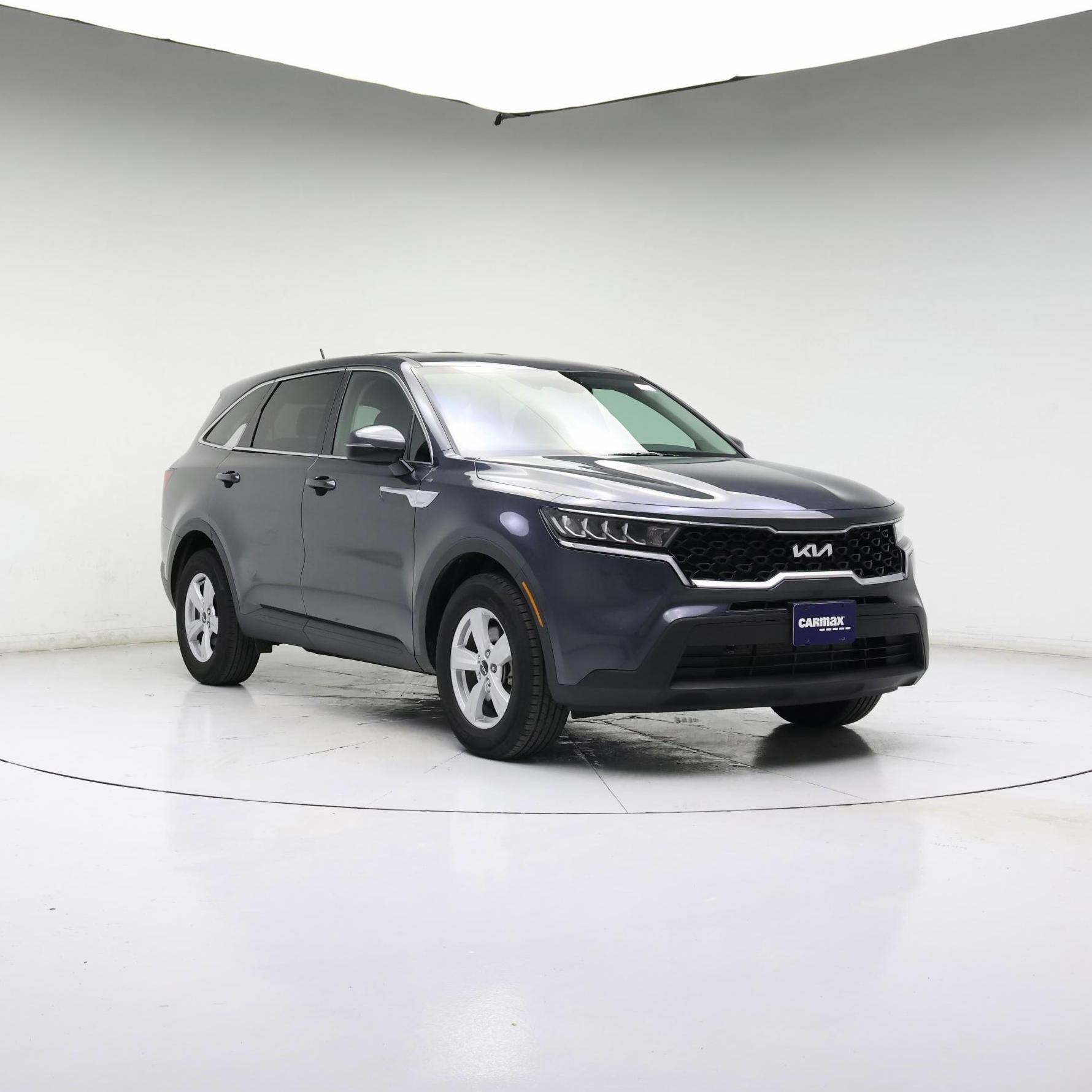 Thumbnail: 2023 Kia Sorento - 2